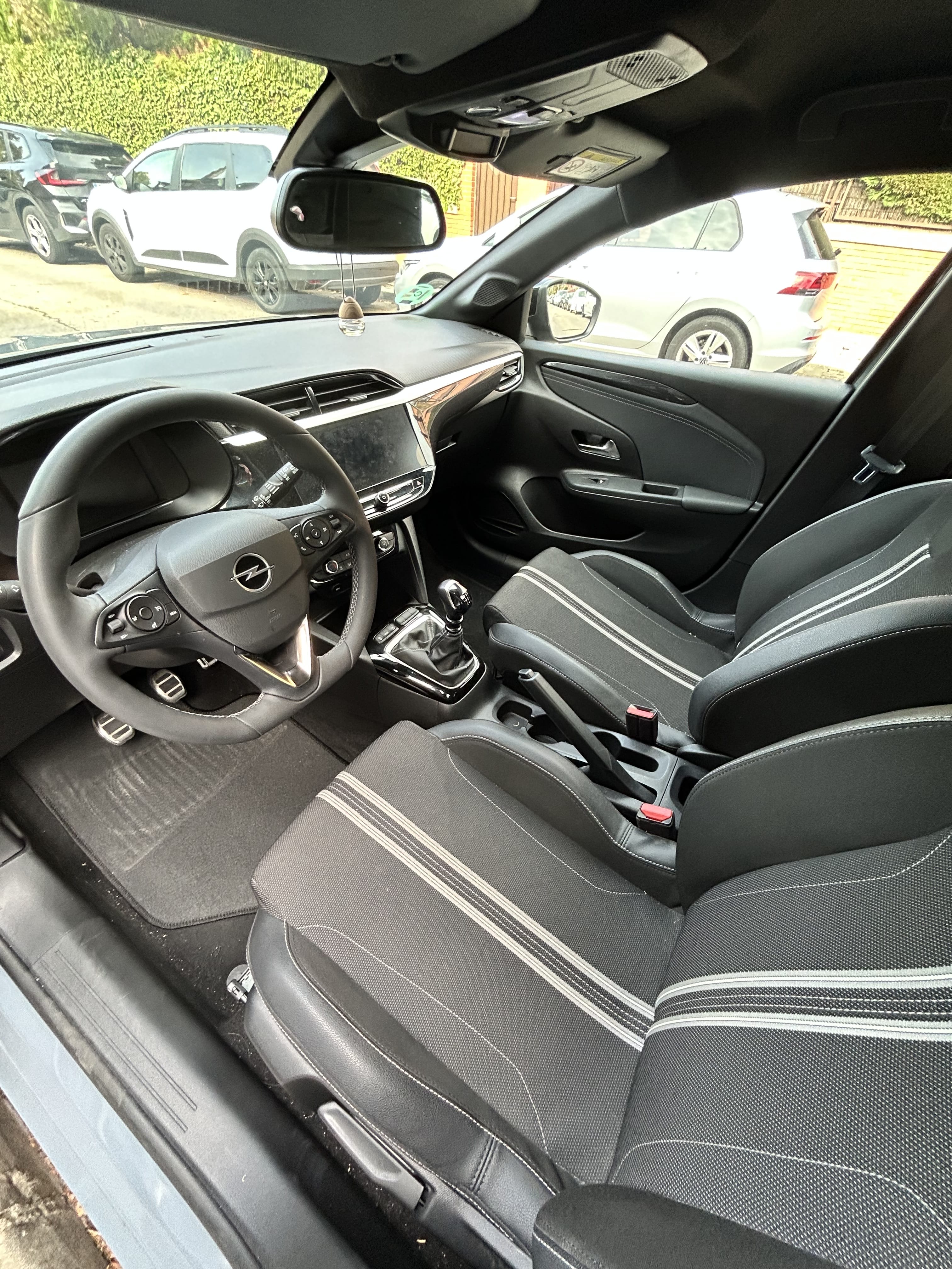 Opel Corsa con Control de velocidad