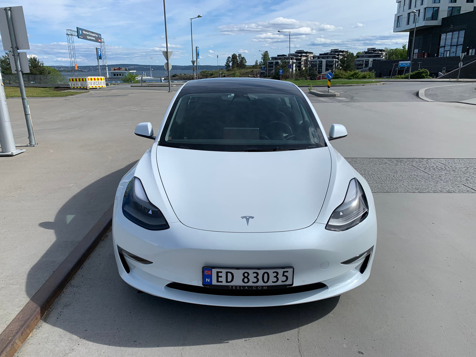 Tesla Model 3 Long Range with Cruise control