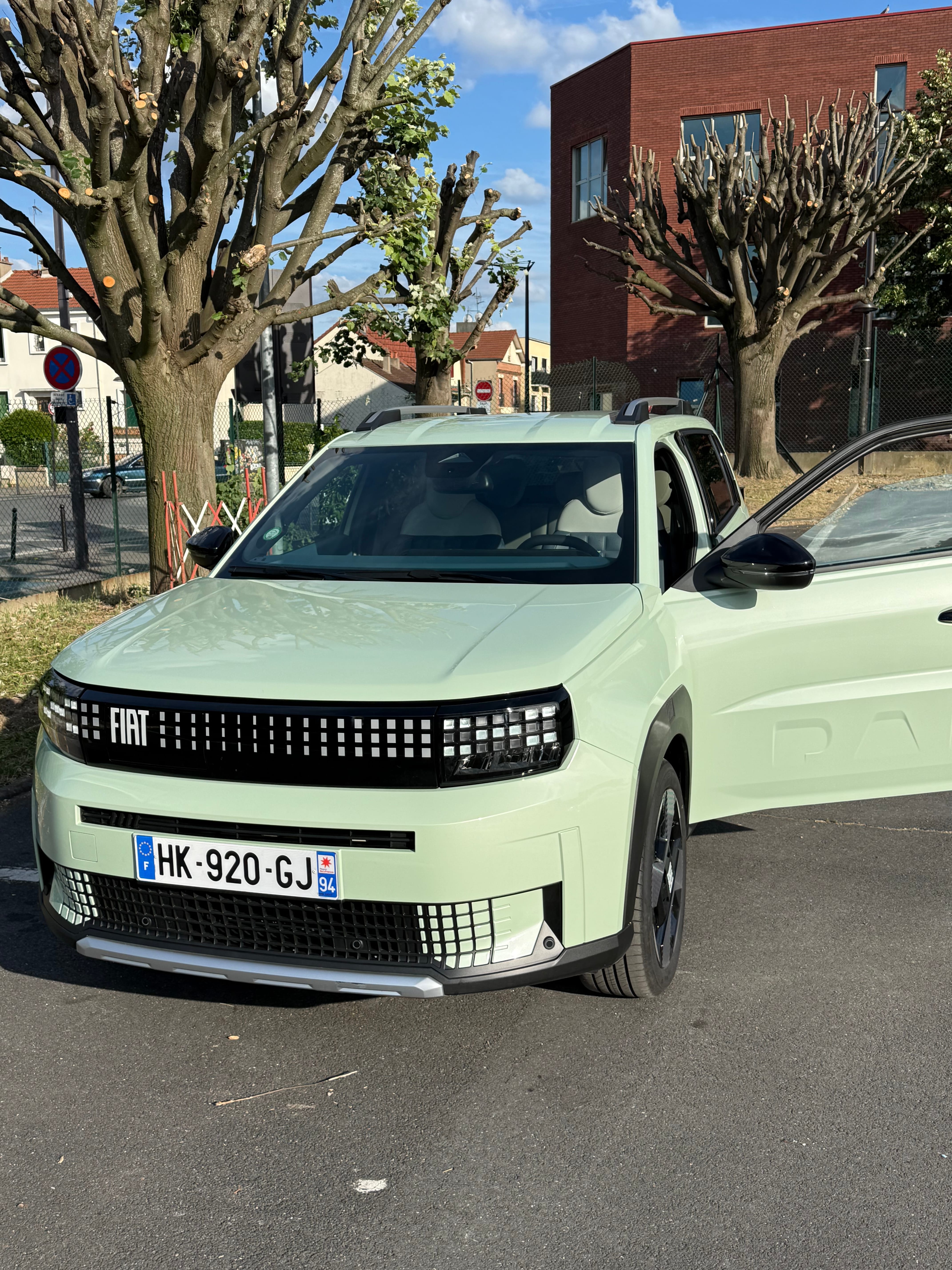 Fiat Grande Panda Électrique avec Régulateur de vitesse
