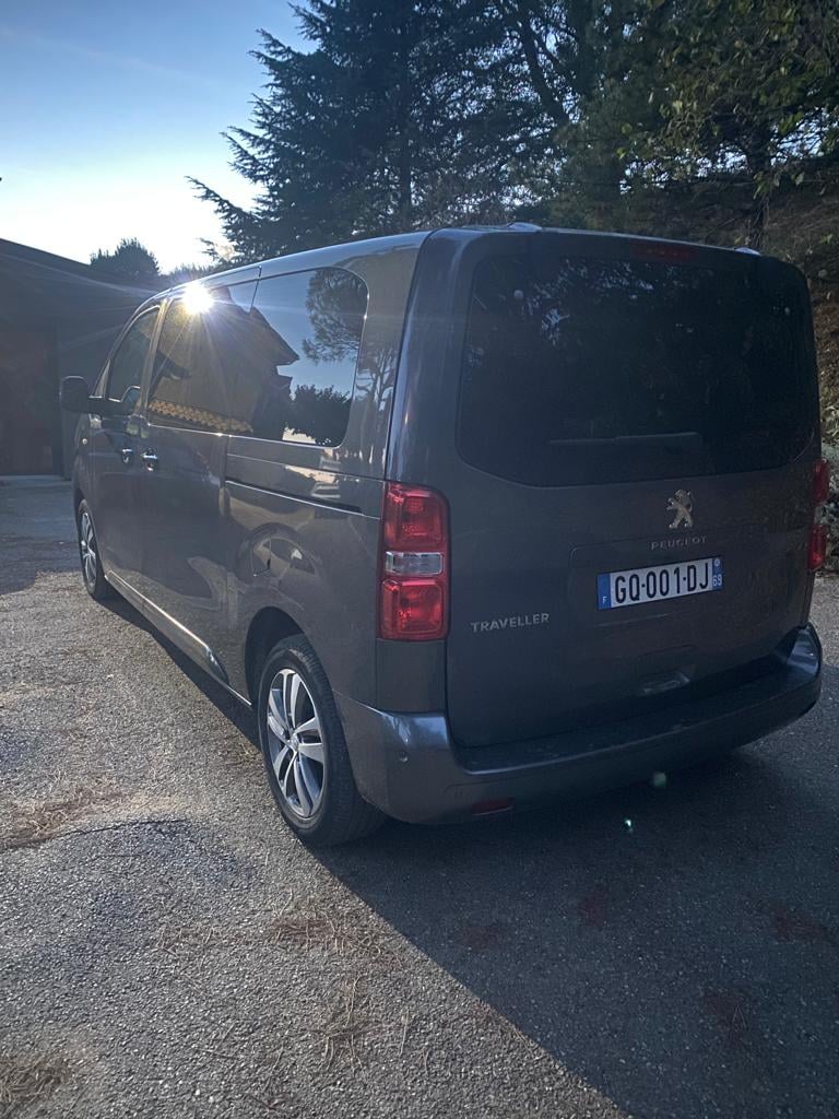 Peugeot Traveller, 2018, Diesel, 8 places