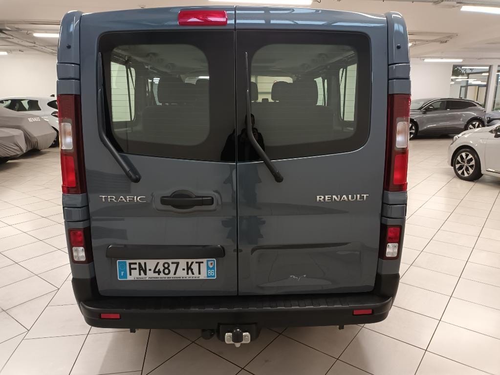 Renault Trafic Passenger avec GPS