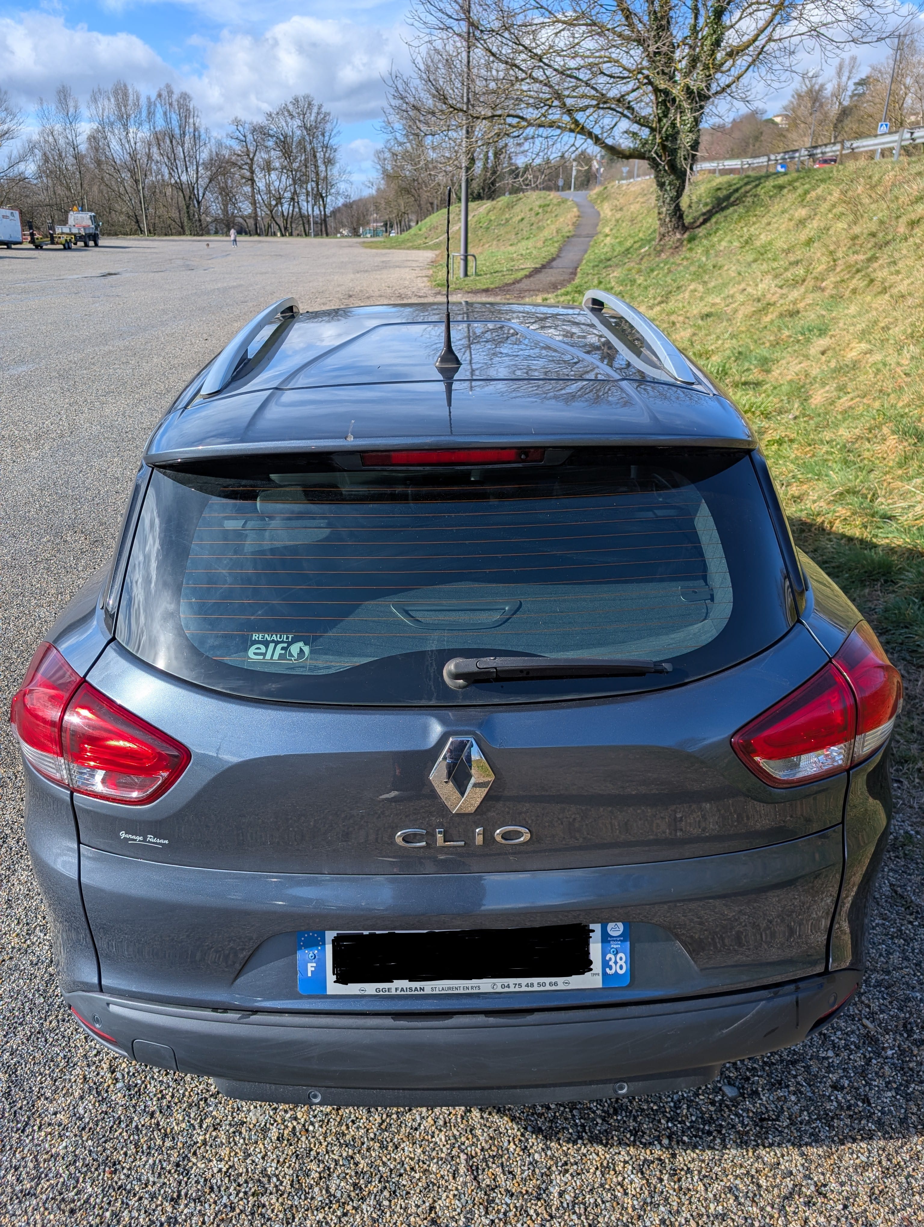 Renault Clio Estate Essence avec Régulateur de vitesse
