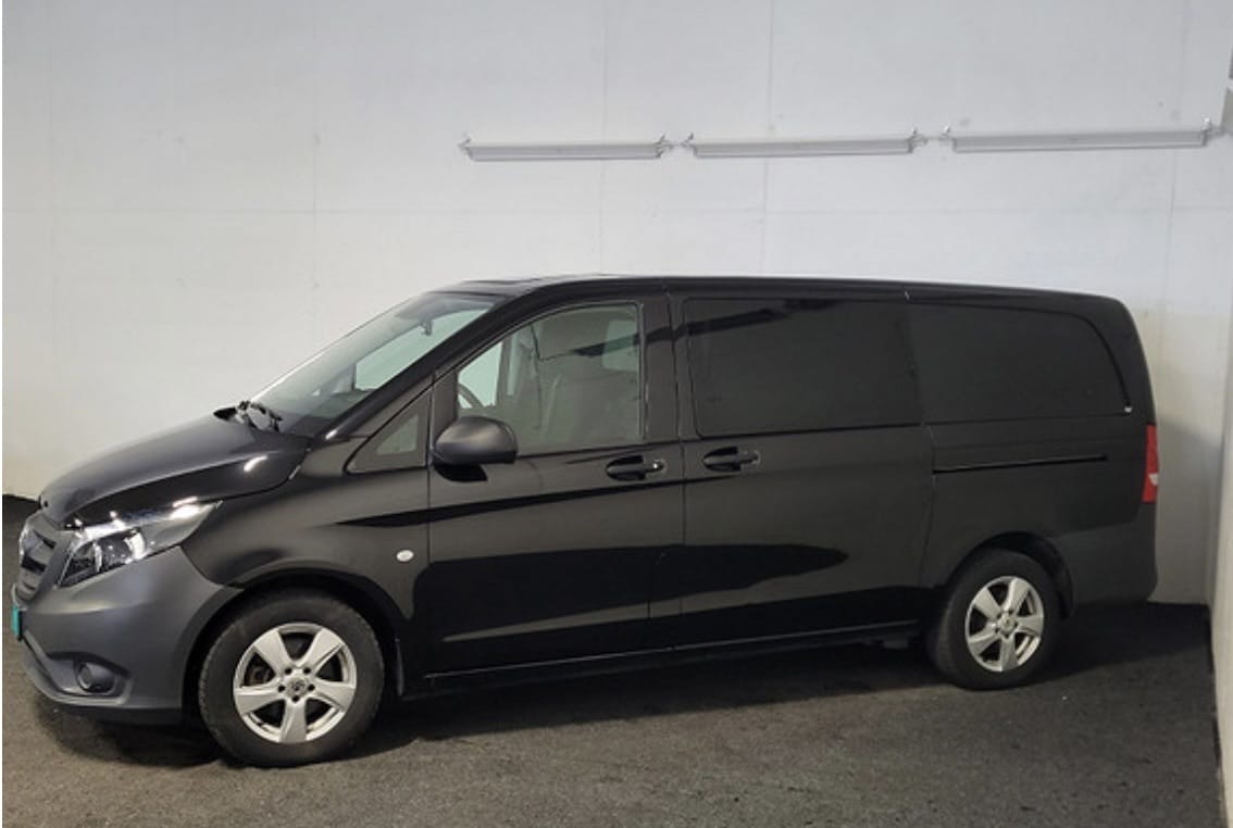 Mercedes-Benz Vito with Air conditioning