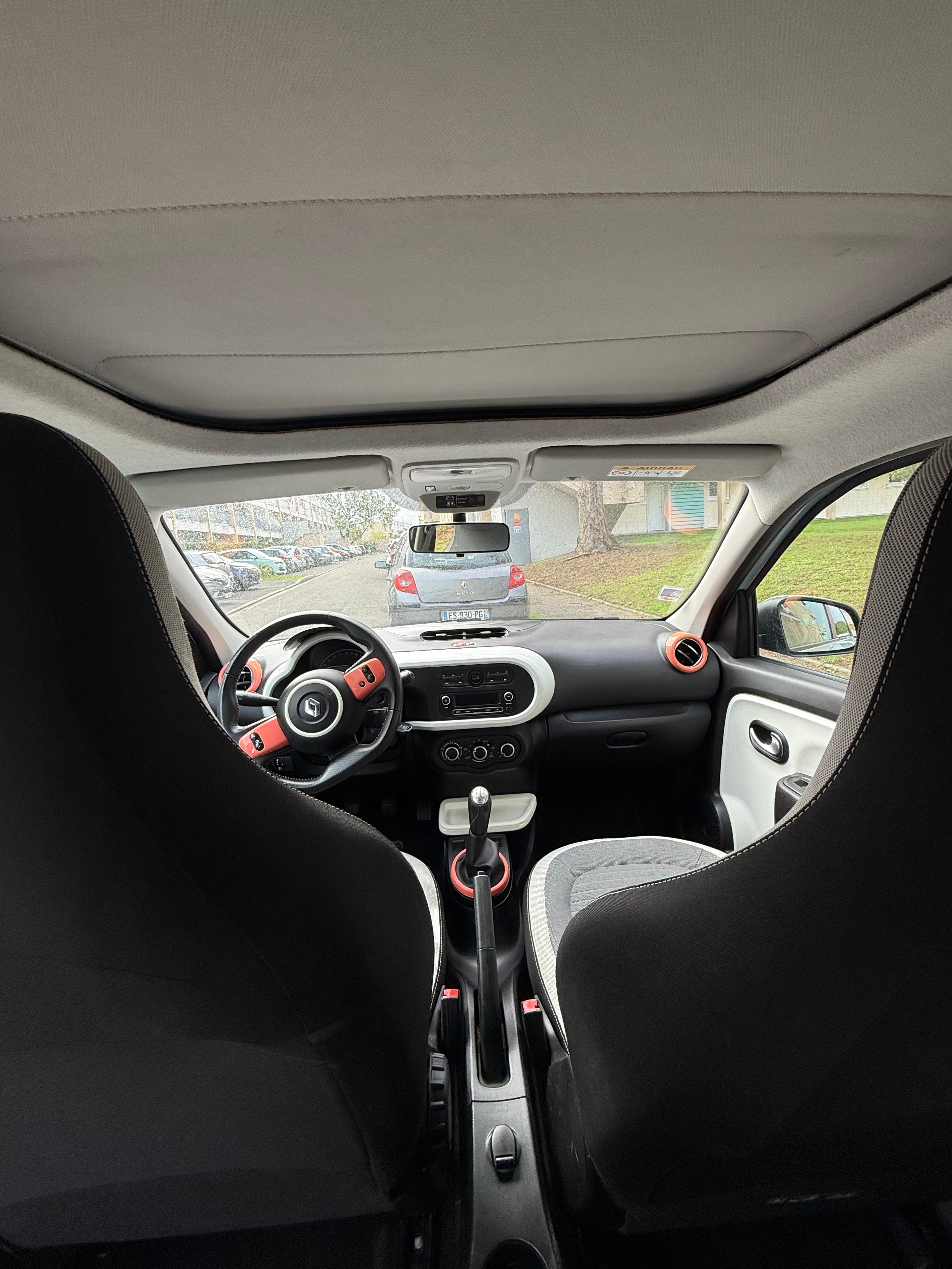 Renault Twingo III avec Port USB
