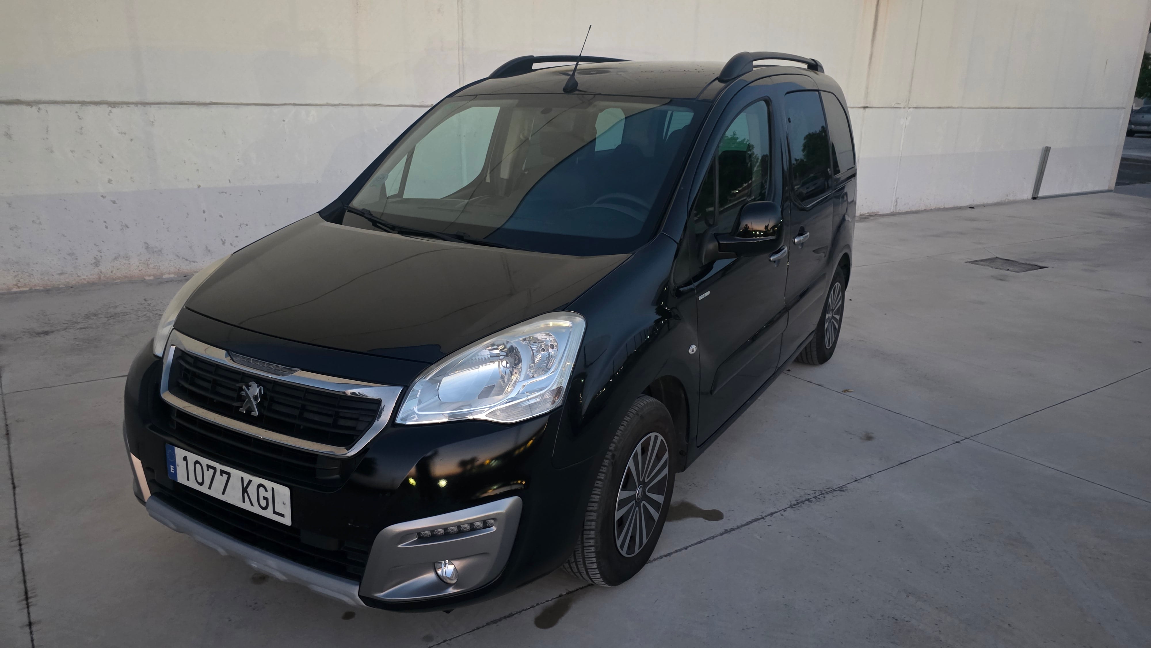 Peugeot Partner Tepee, 2017, Diesel
