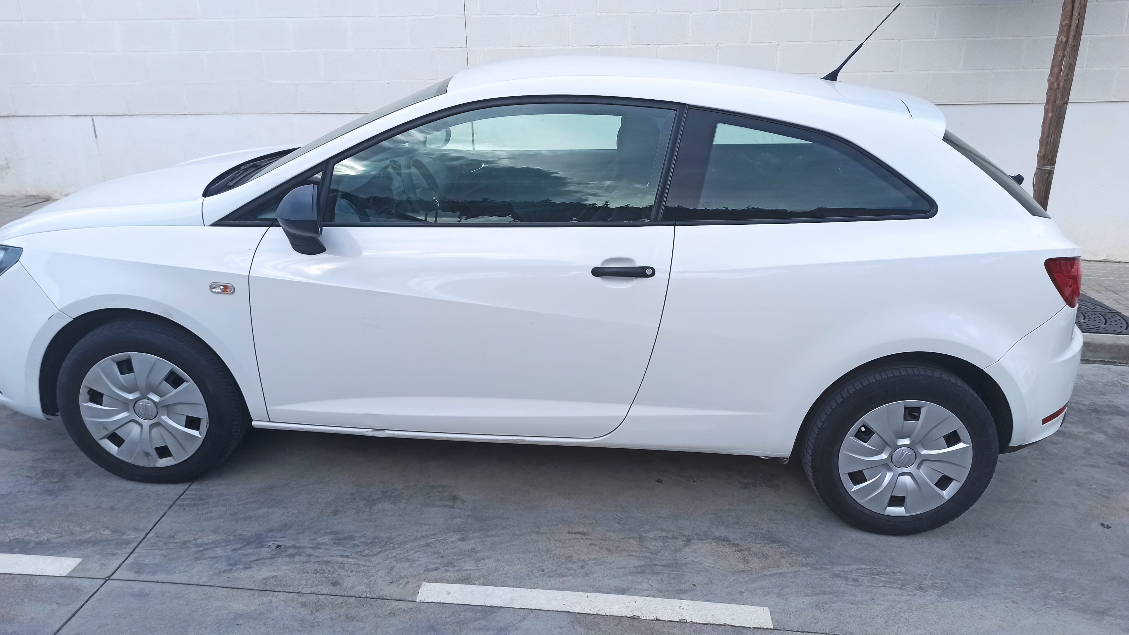 Seat Ibiza 1.2 TDI,75cv con Control de velocidad