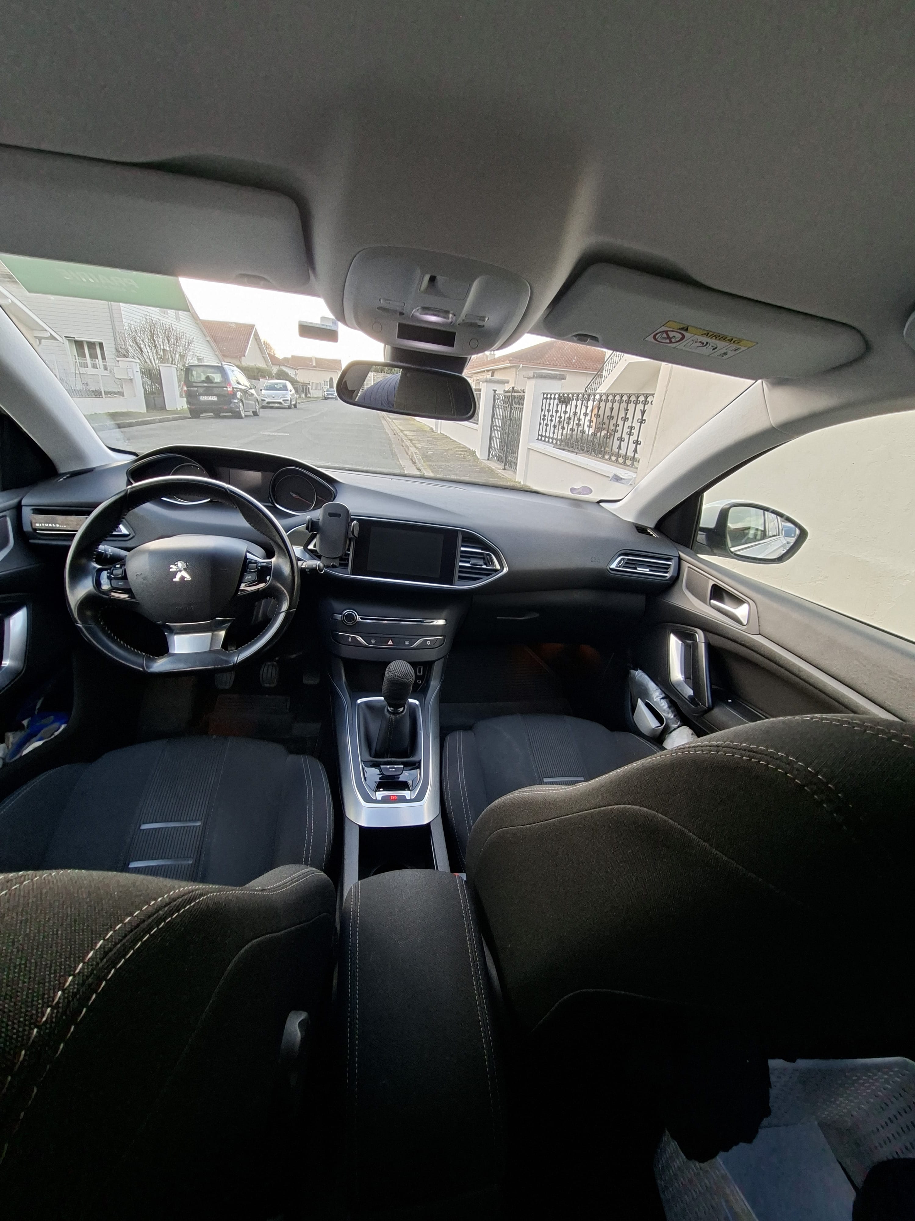 Peugeot 308 SW avec GPS