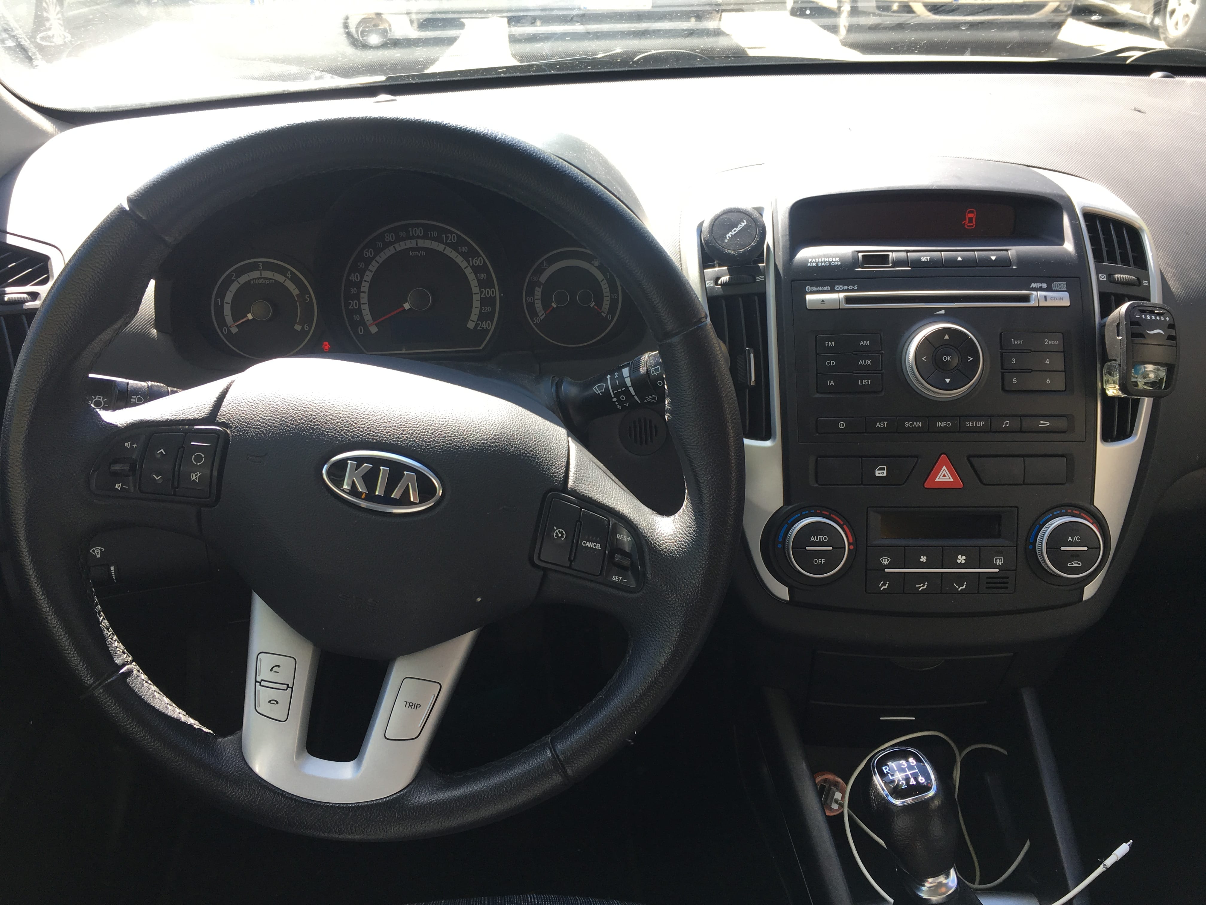 Kia Cee'd con Silla infantil