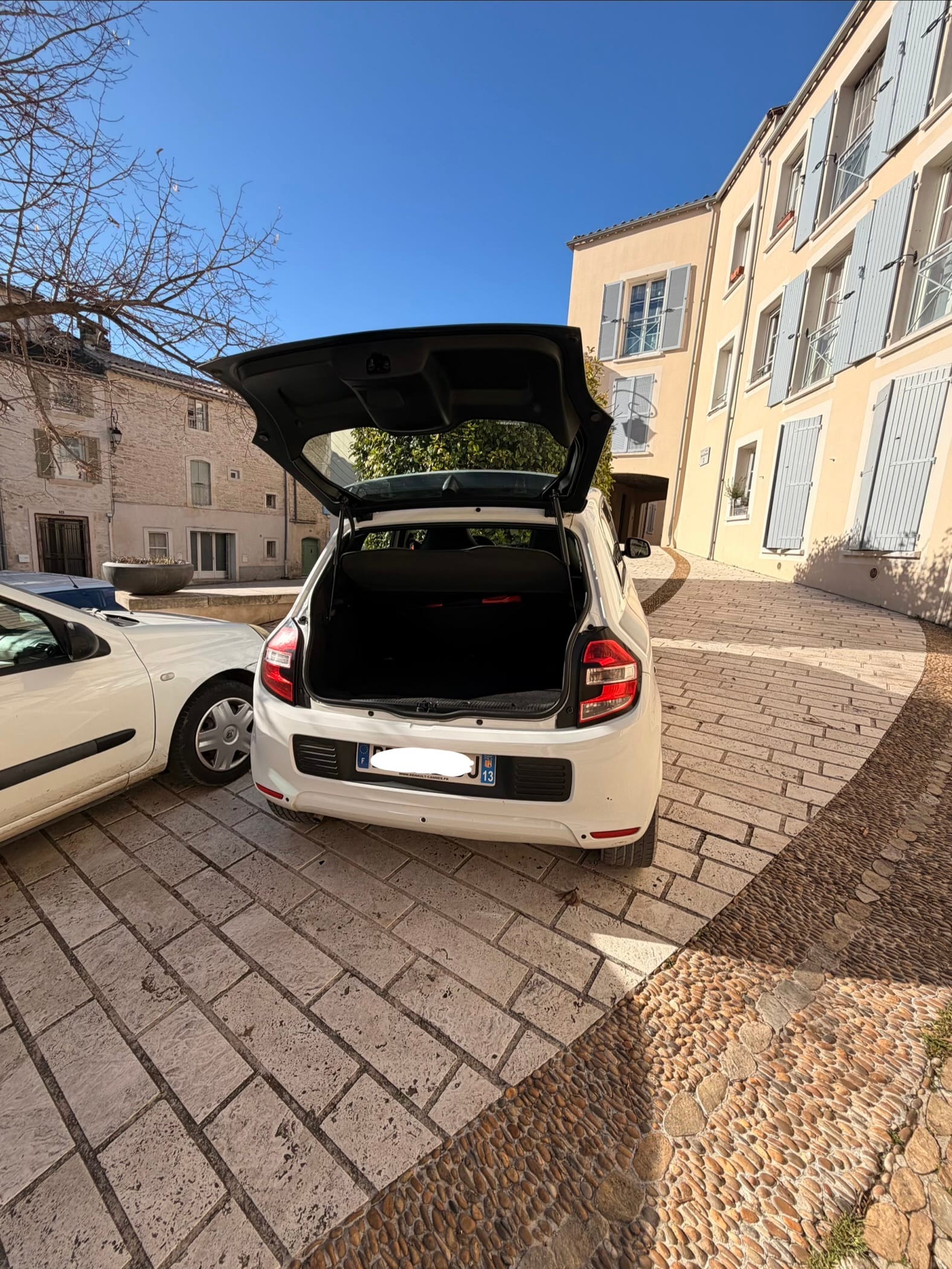 Renault Twingo III avec Siège bébé