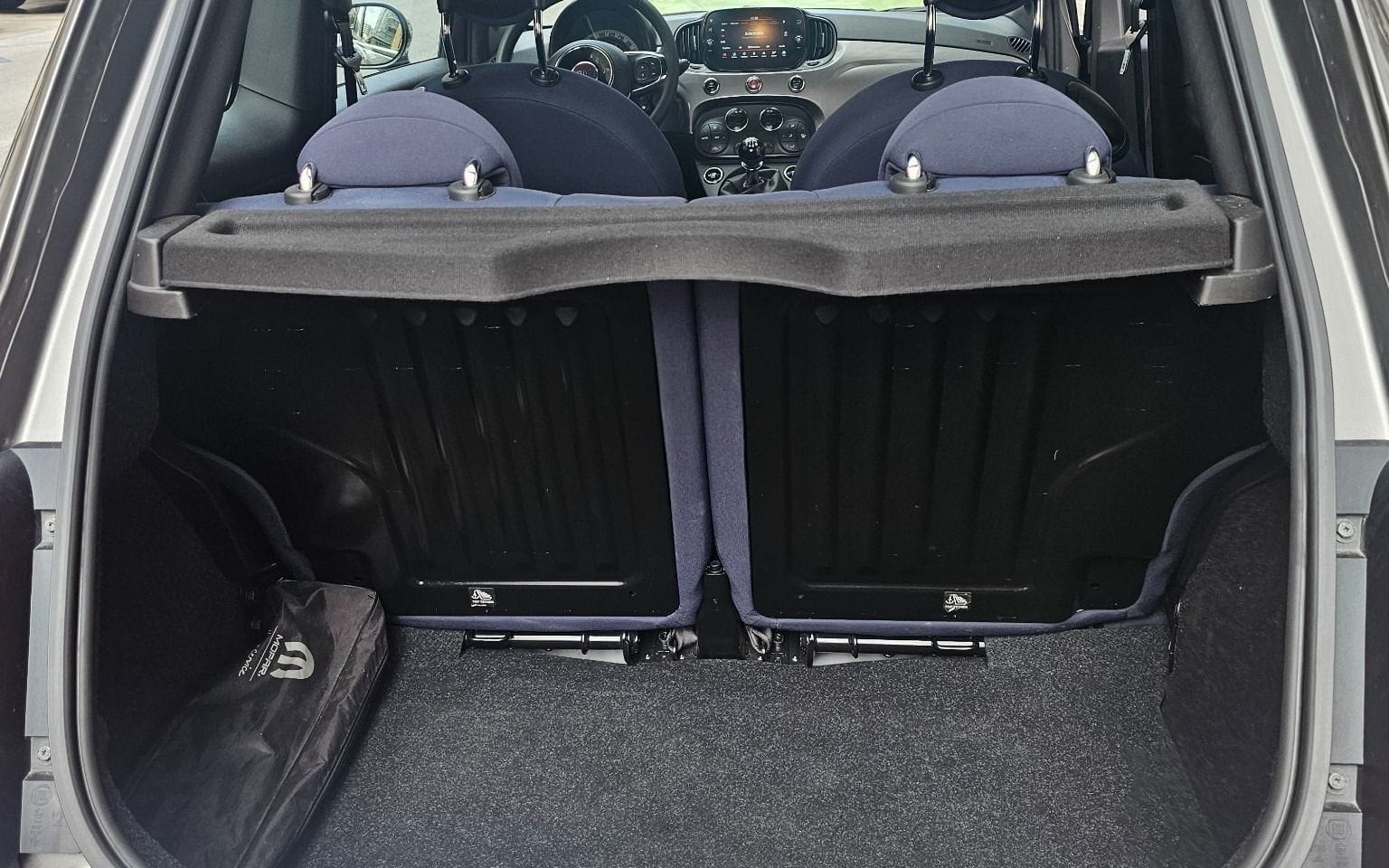 Fiat 500 Híbrido mit Audio-/iPod-Zugang