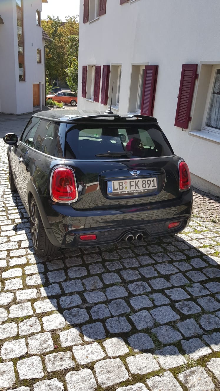 Mini Cooper S 3-Türer mit Navigationsgerät