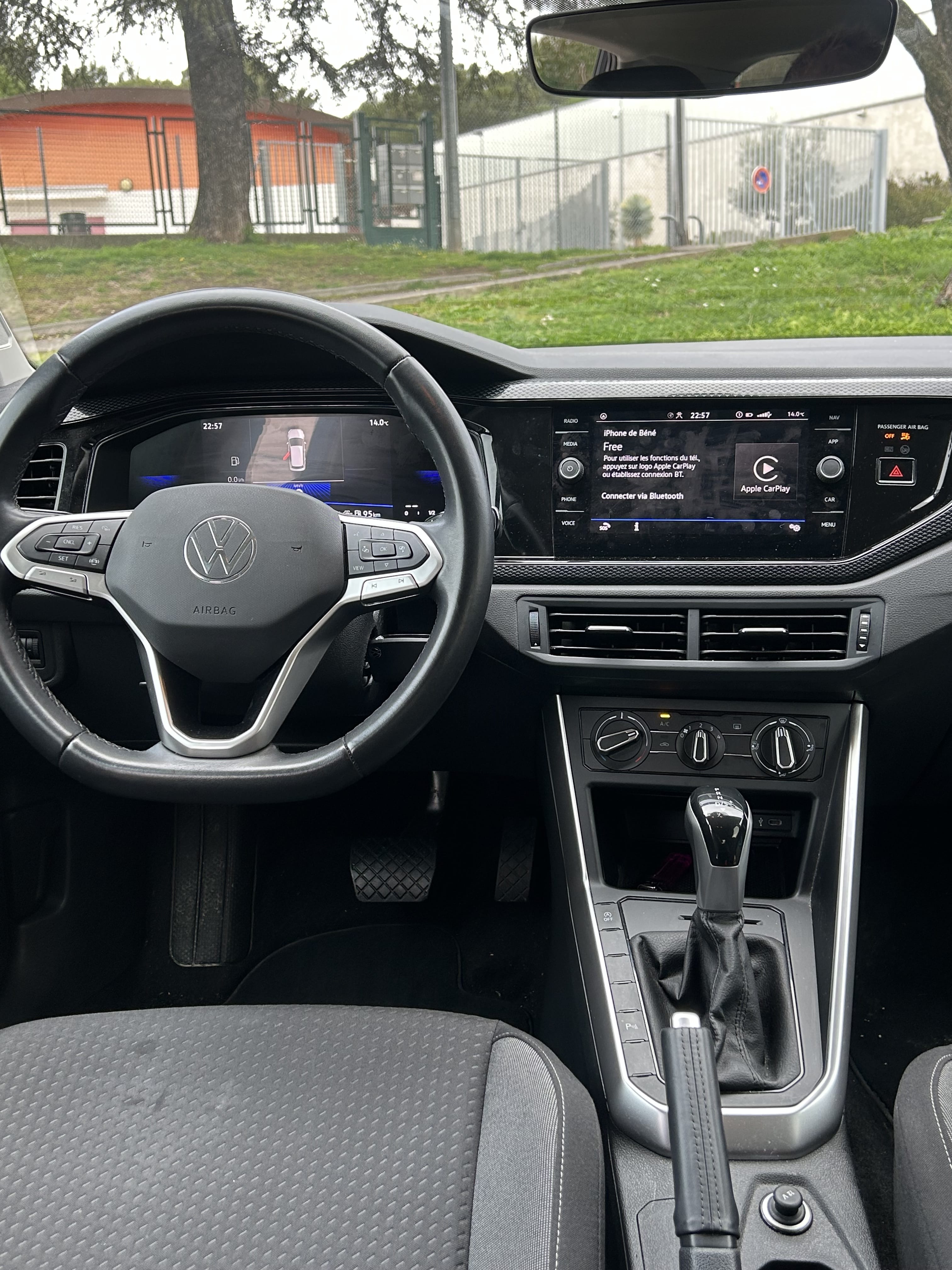Volkswagen Polo avec GPS