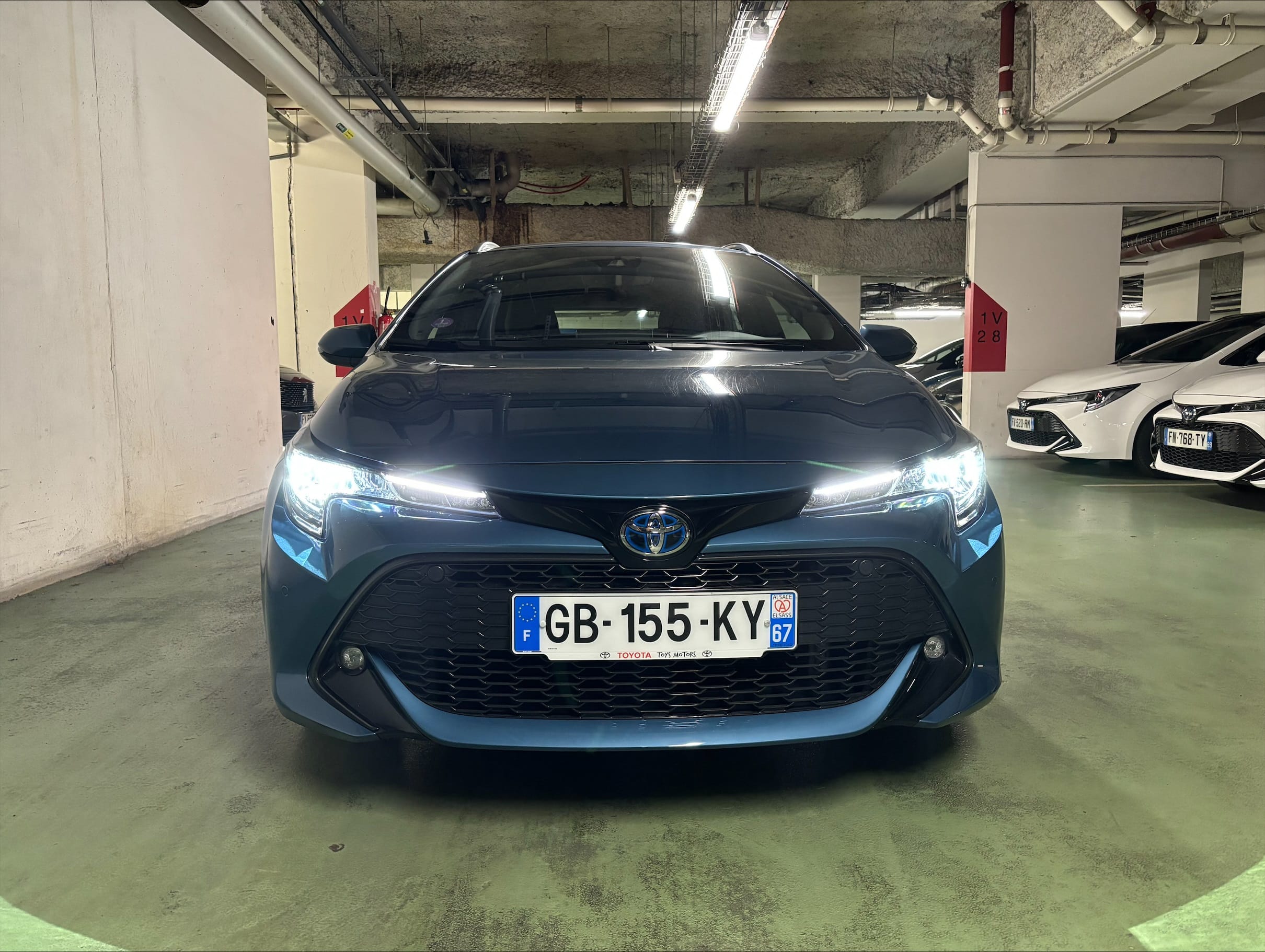Toyota Corolla Break Hybride avec Android Auto