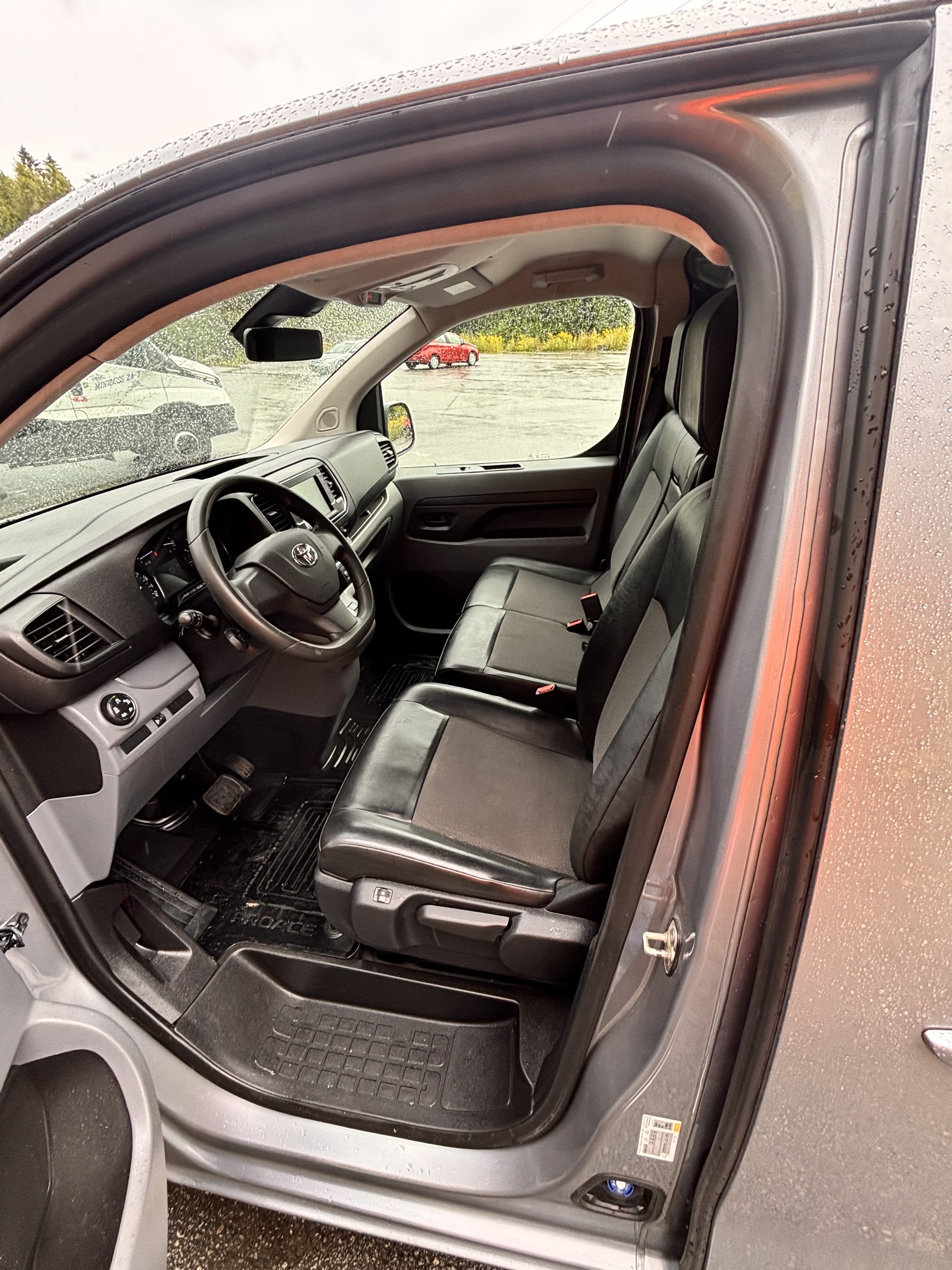 Toyota Proace Varebil med Cruisekontroll