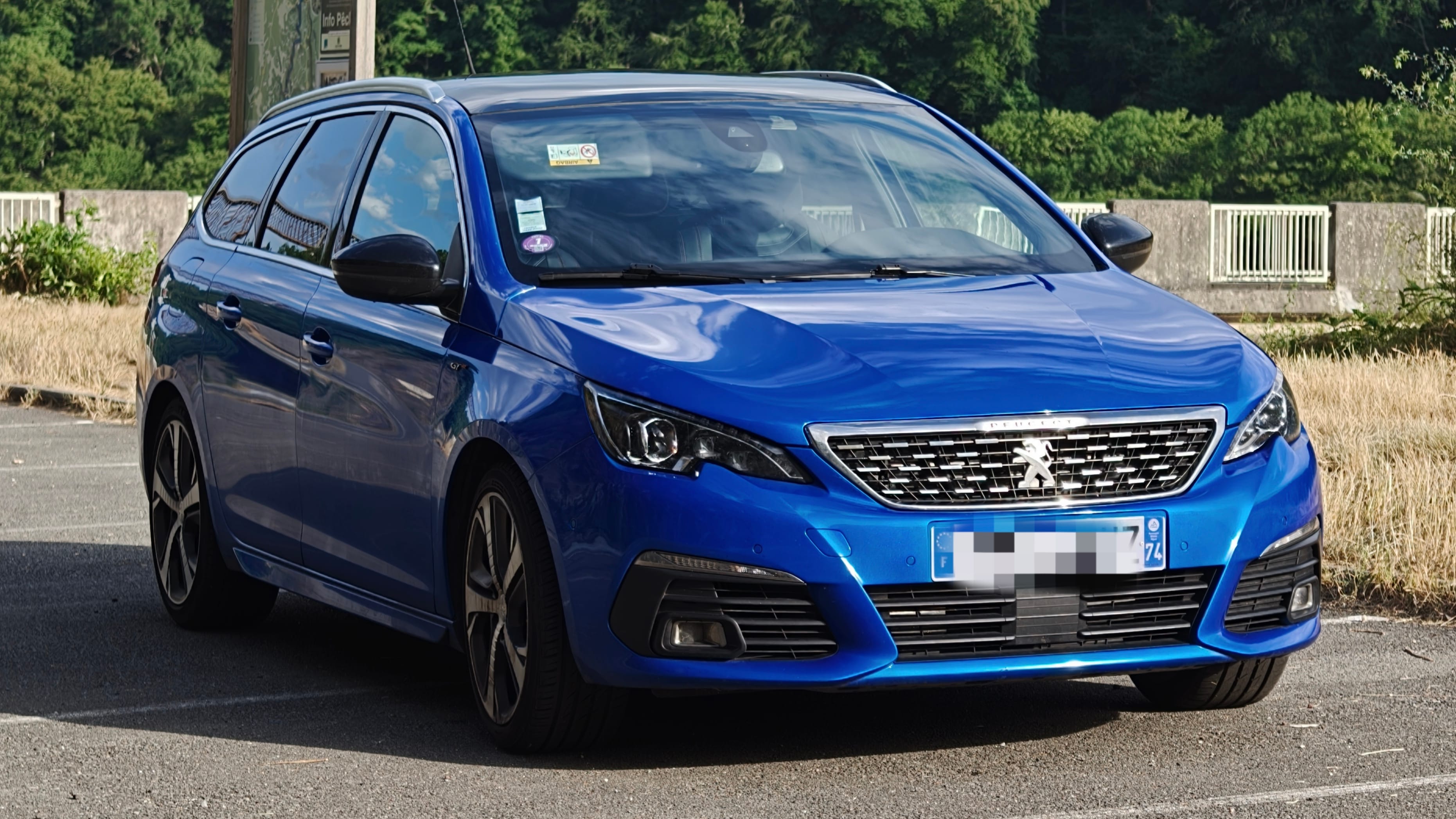 Peugeot 308 SW, 2020, Essence 95