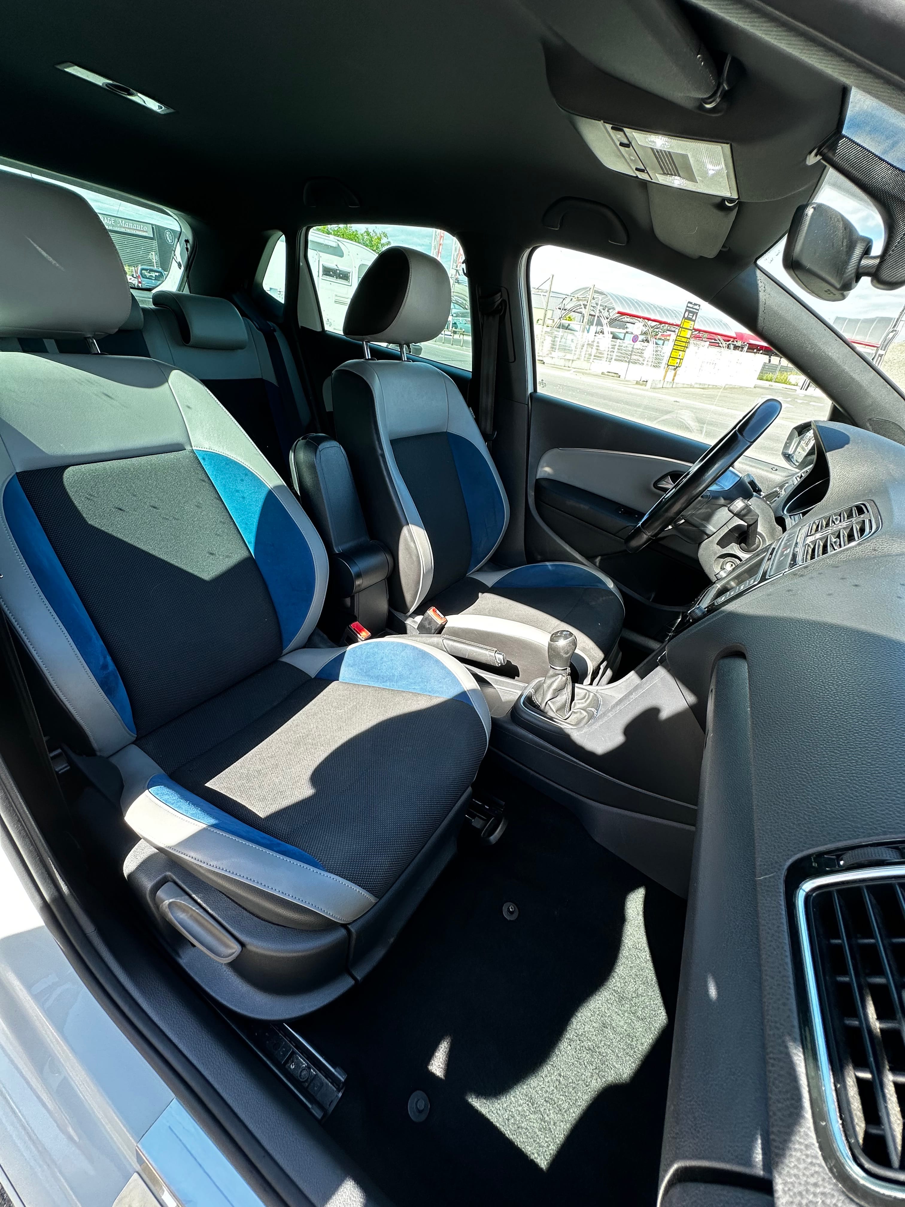 Volkswagen Polo 1.4TFSI avec Apple CarPlay