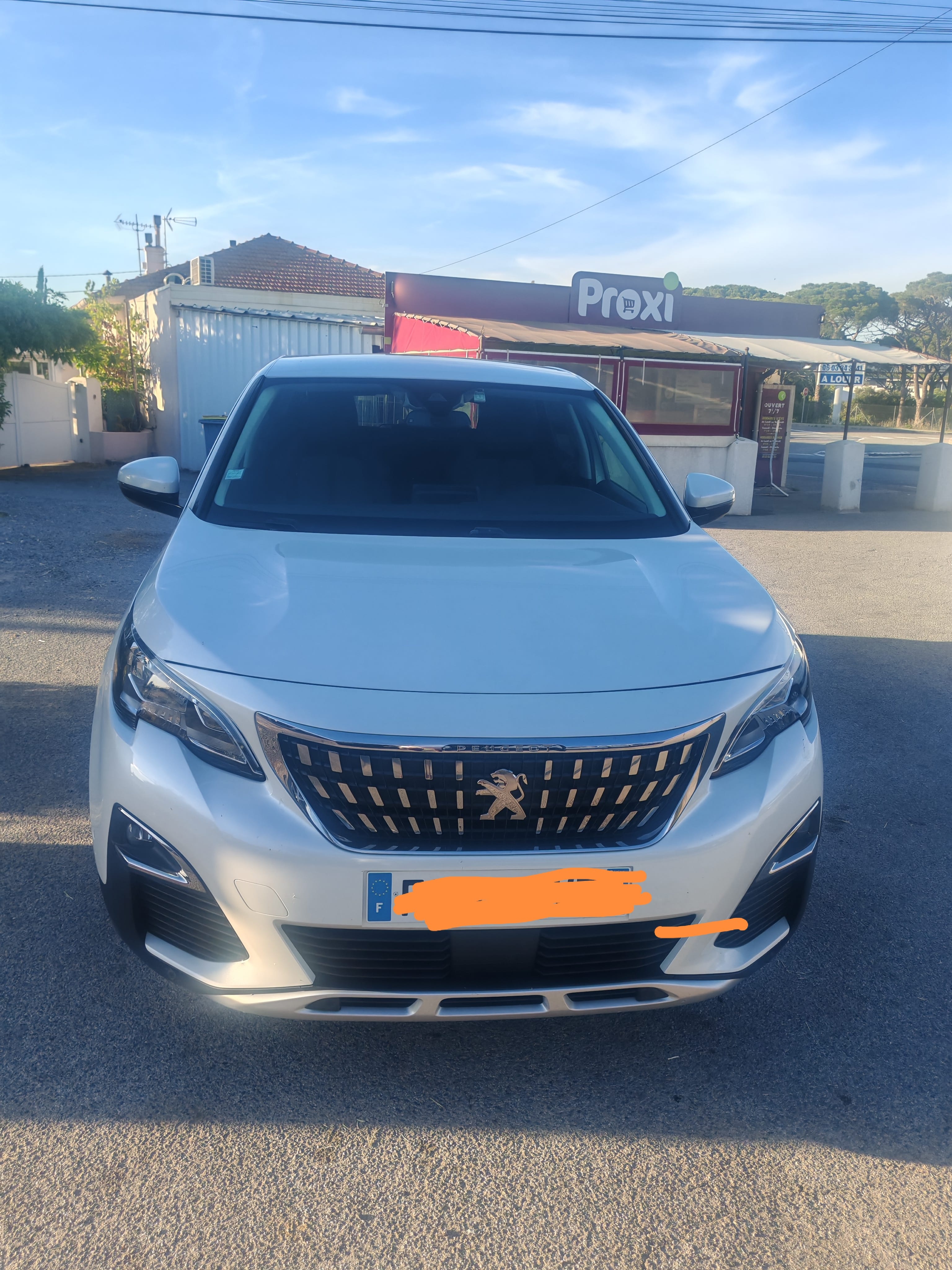 Peugeot 3008, 2018, Essence 95
