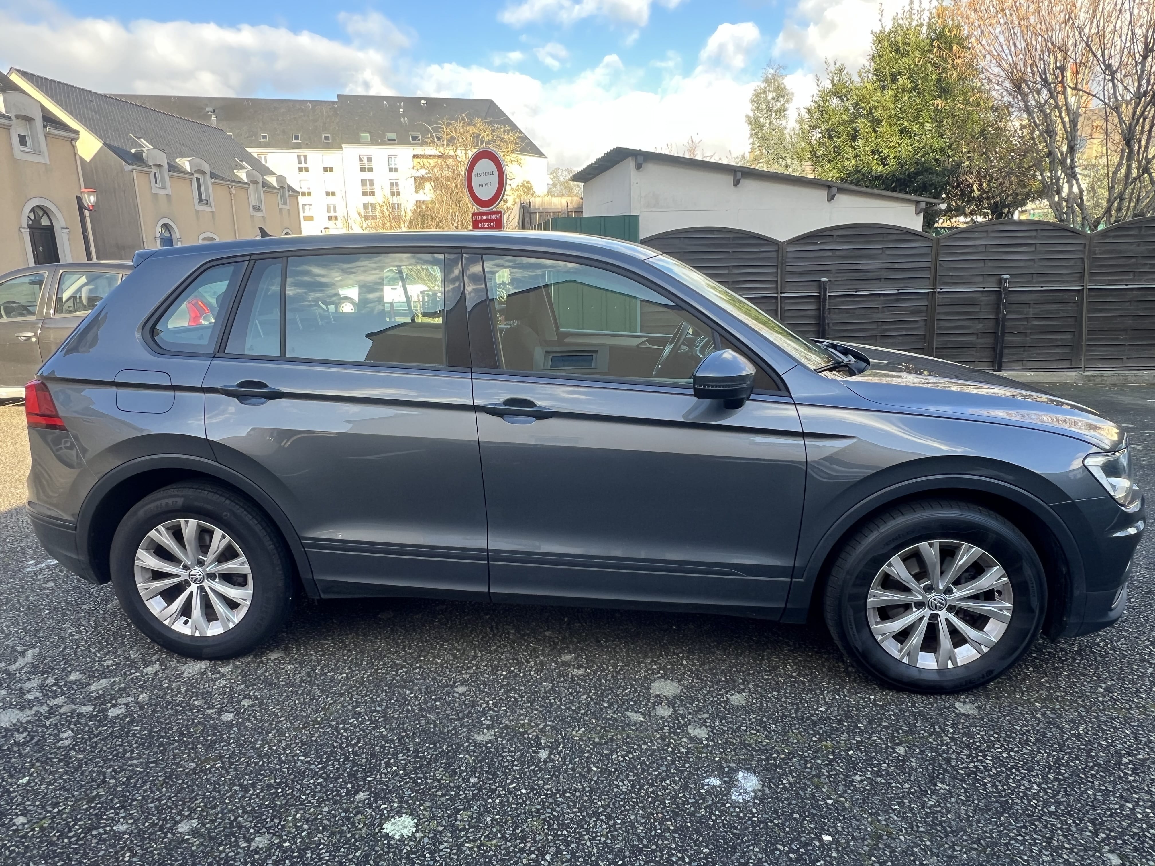 Volkswagen Tiguan avec Climatisation