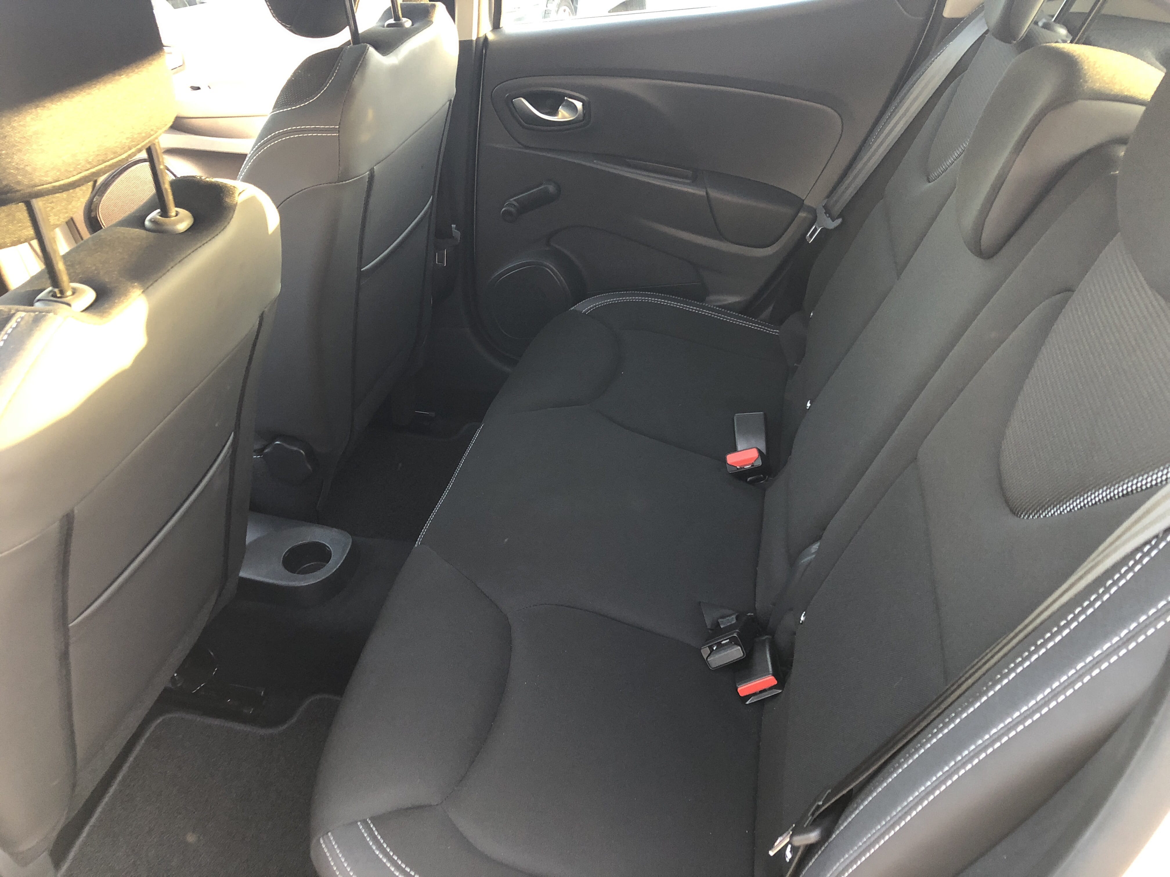 Renault Clio avec Entrée audio / iPod