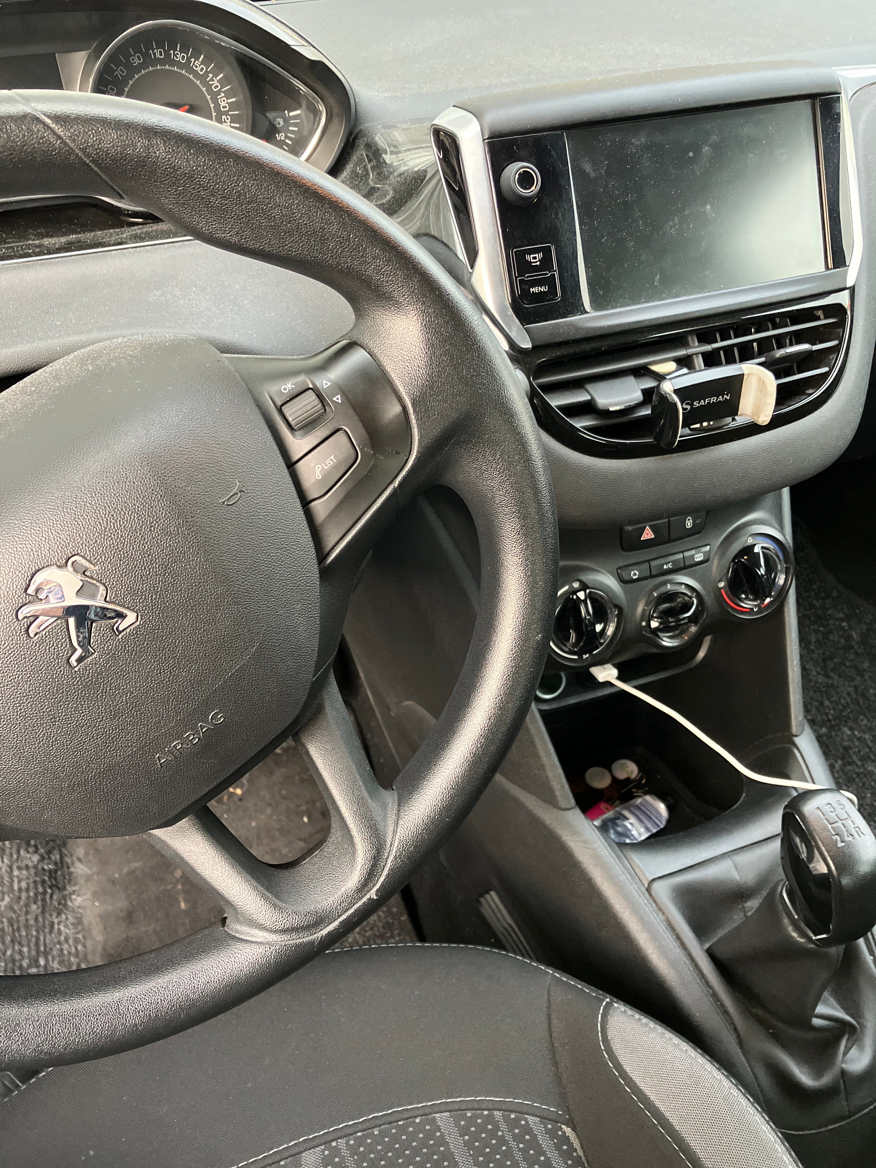 Peugeot 208 avec Régulateur de vitesse