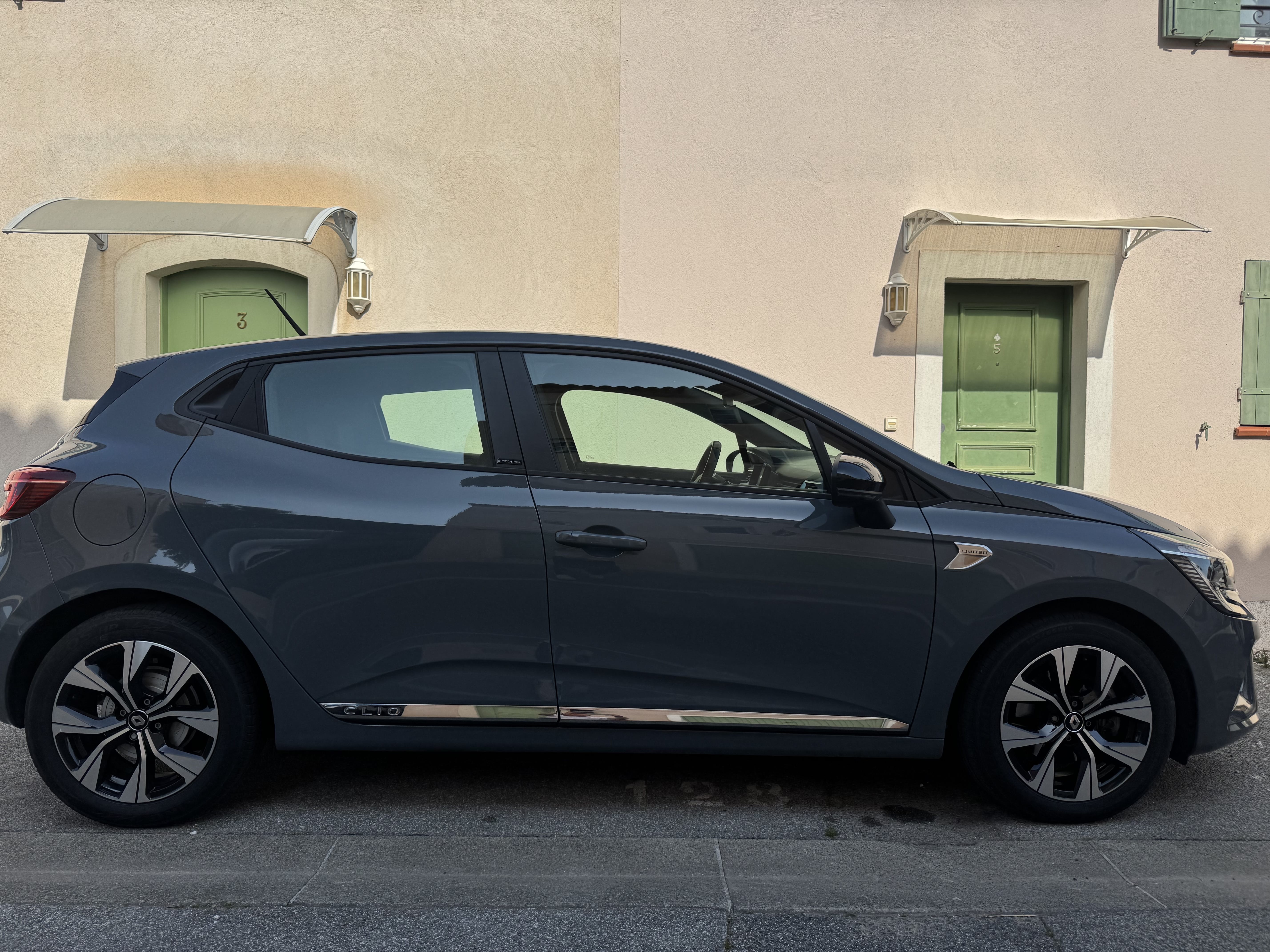 Renault Clio avec Climatisation