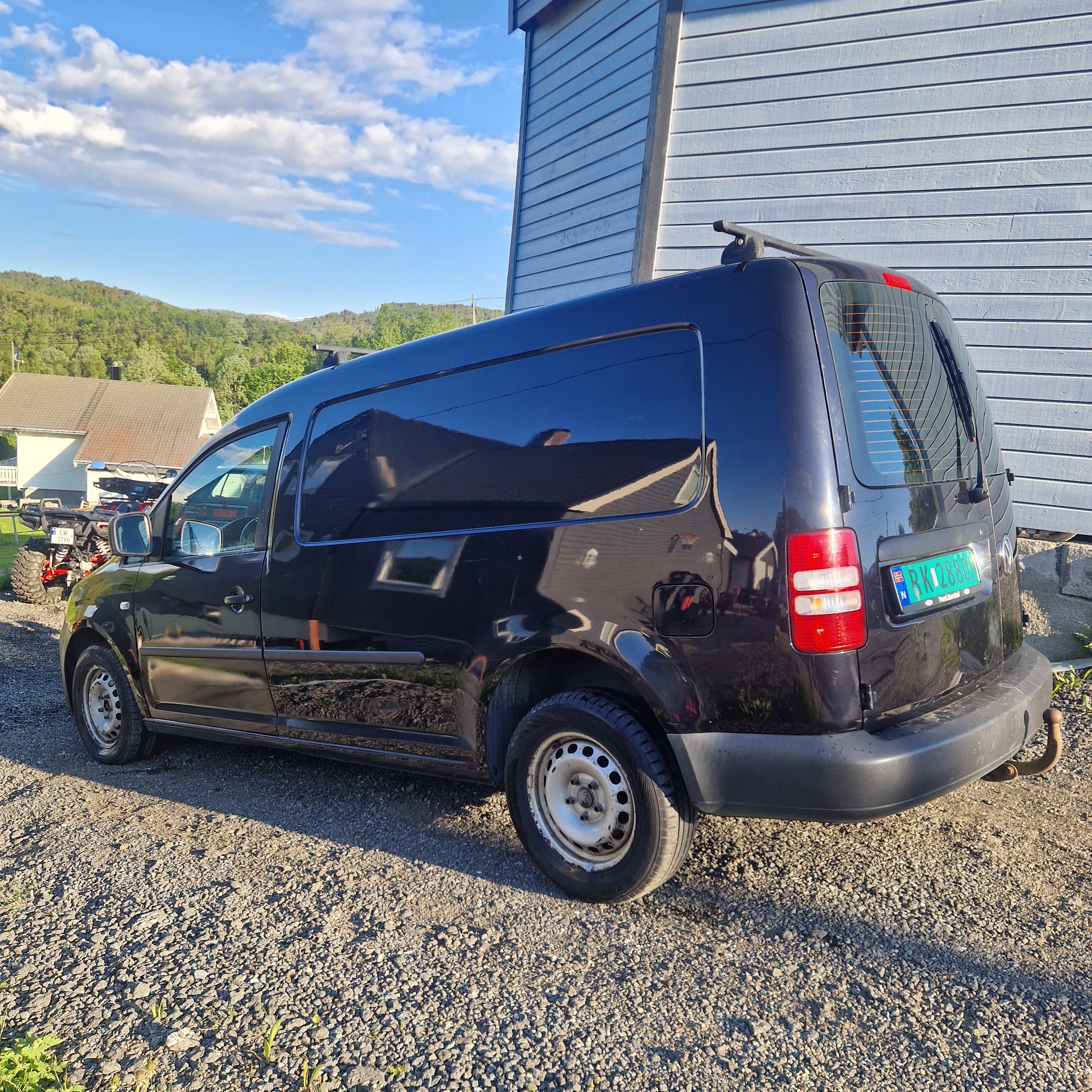 Volkswagen Caddy Maxi Varebil 2l tdi med Cruisekontroll