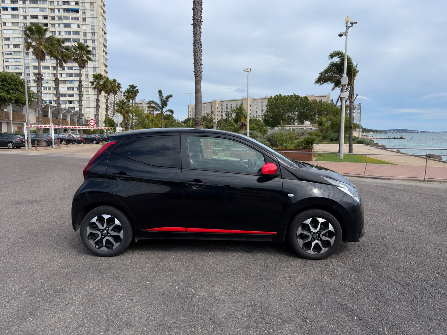 Toyota Aygo II X-PLAY 1.0 VVT-i avec Climatisation