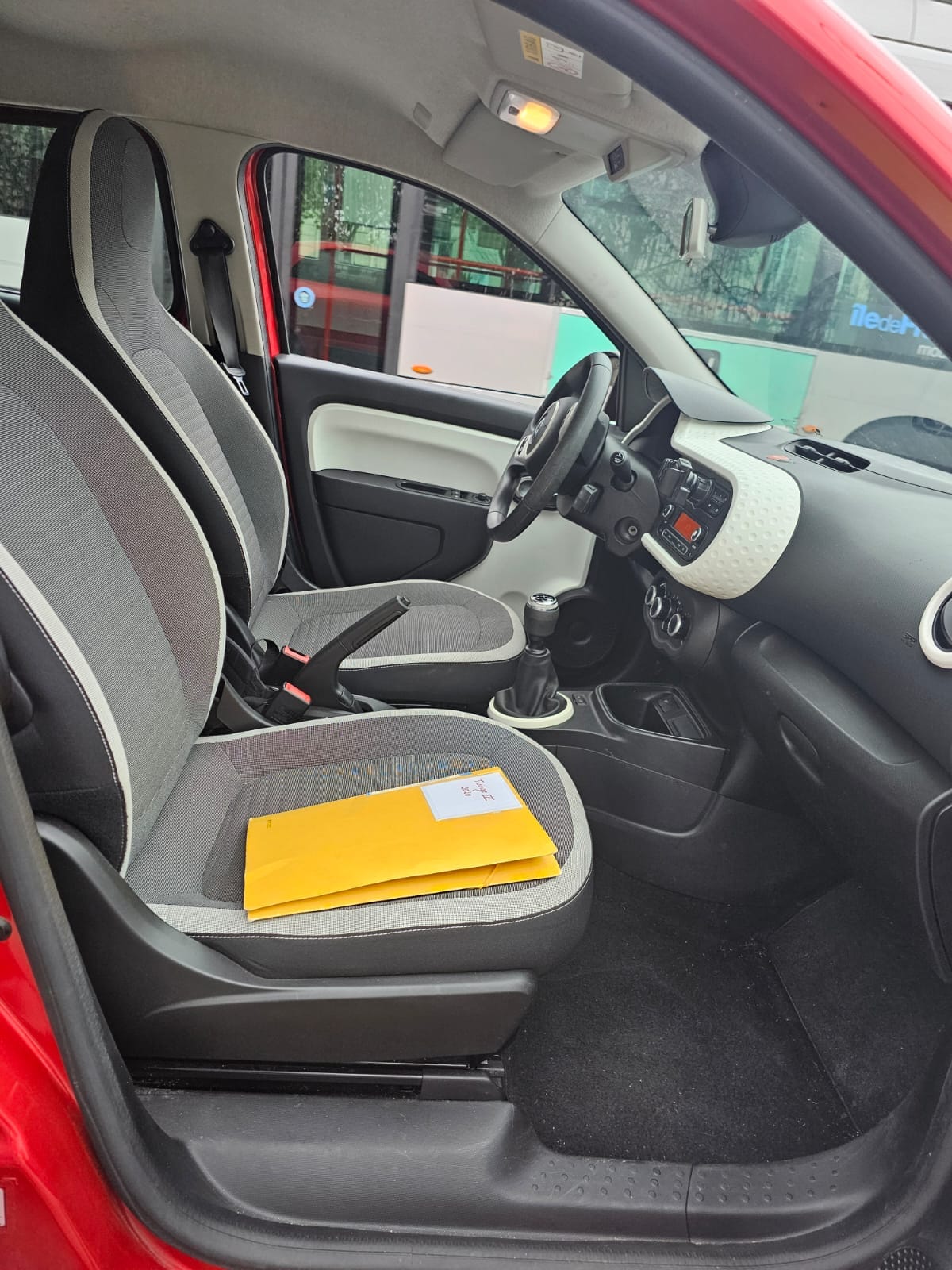 Renault Twingo avec Climatisation