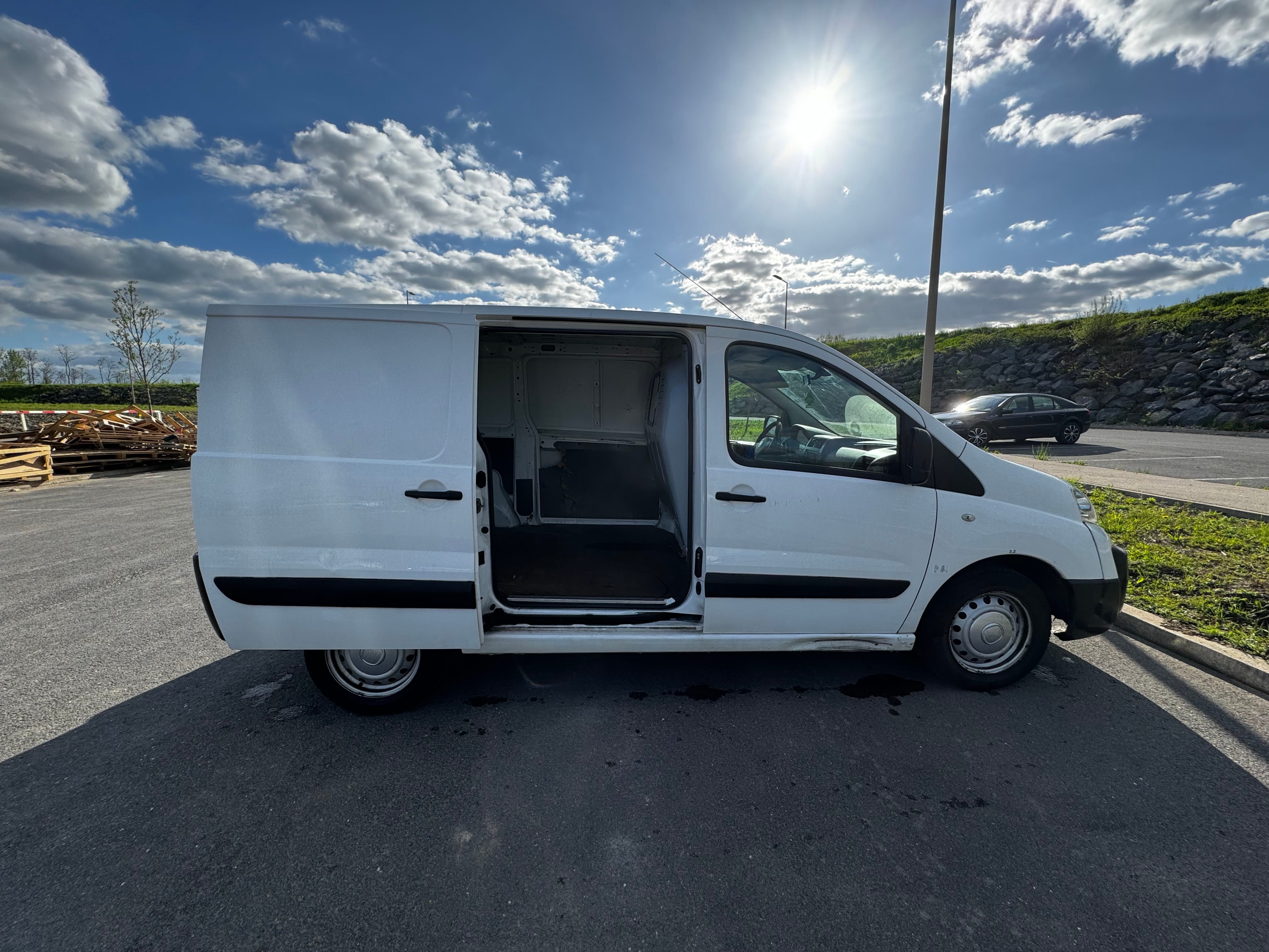 Fiat Scudo 1,6 hdi avec Audio Bluetooth