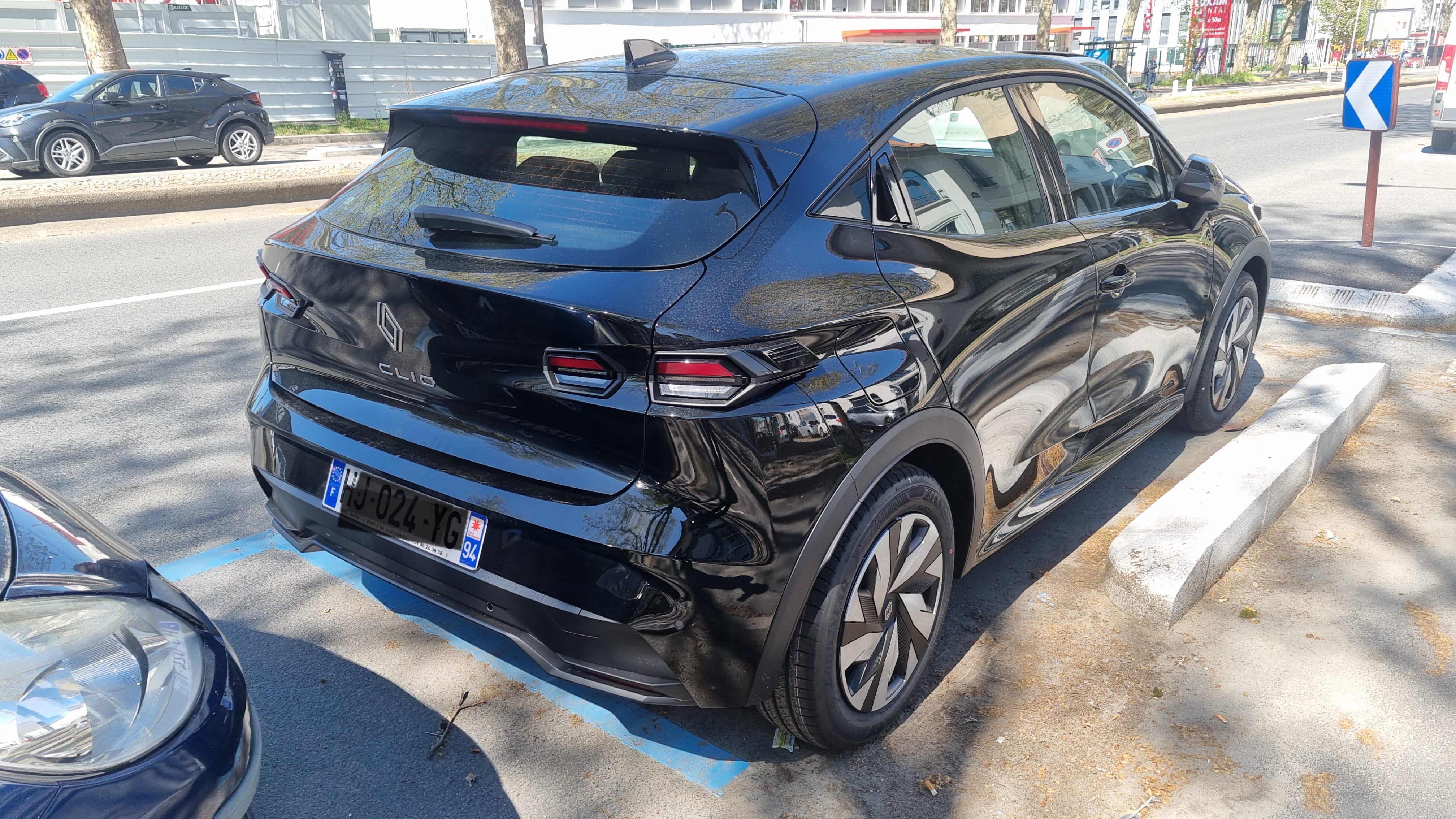 Renault Clio, 2026, Essence 95, automatique