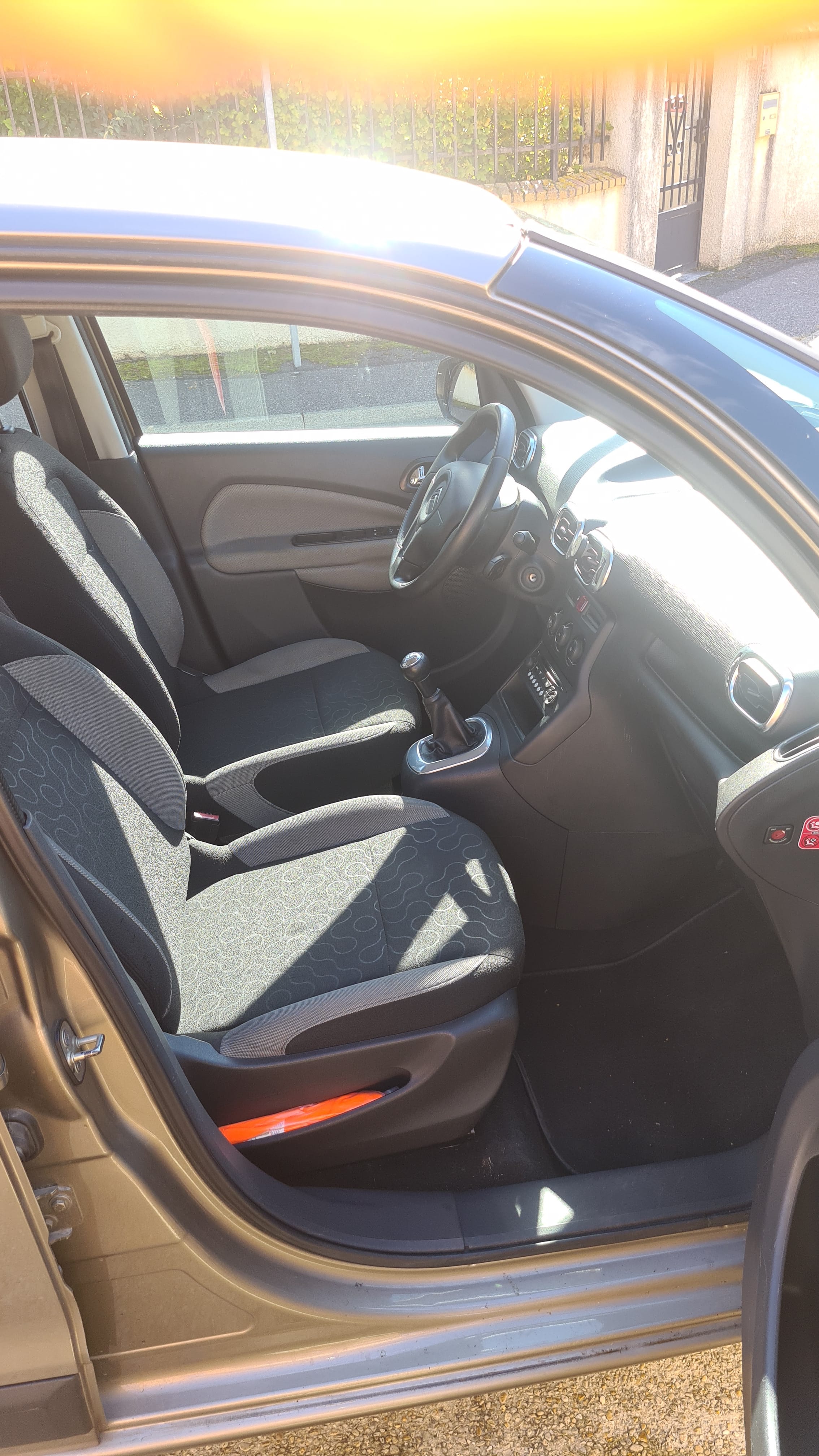 Citroen C3 Picasso 1.4 vti avec GPS