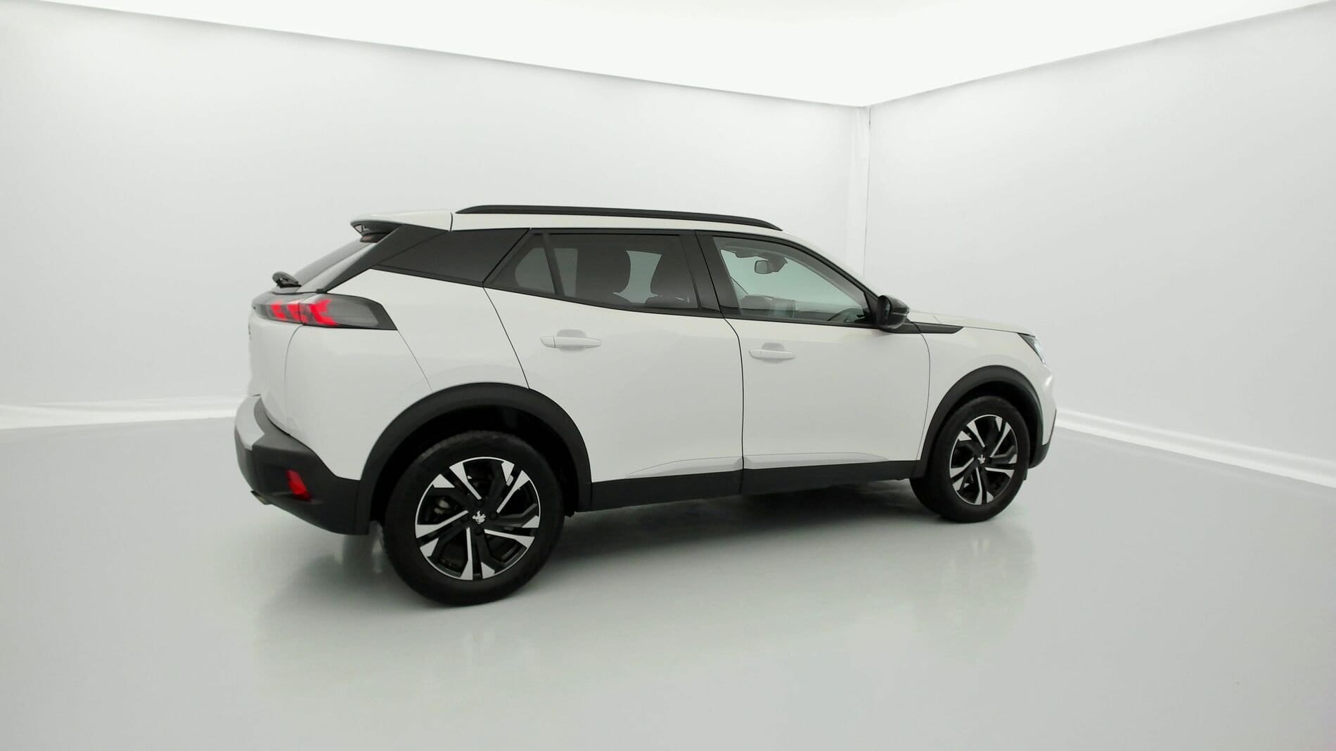 Peugeot 2008 Peugeot 2008 Allure 1.2 PURETECH 100 with Bluetooth audio