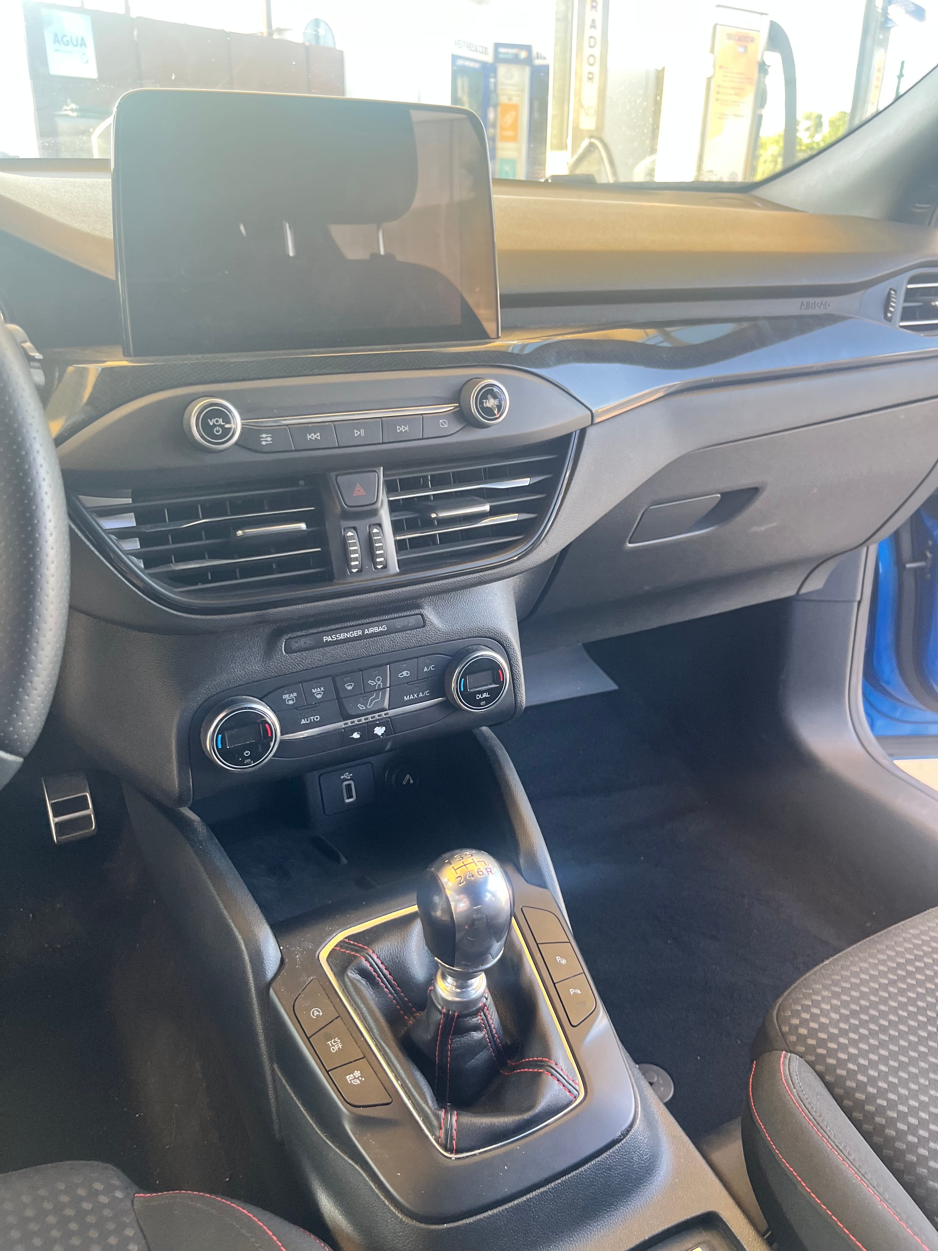 Ford Focus ST Line con Control de velocidad