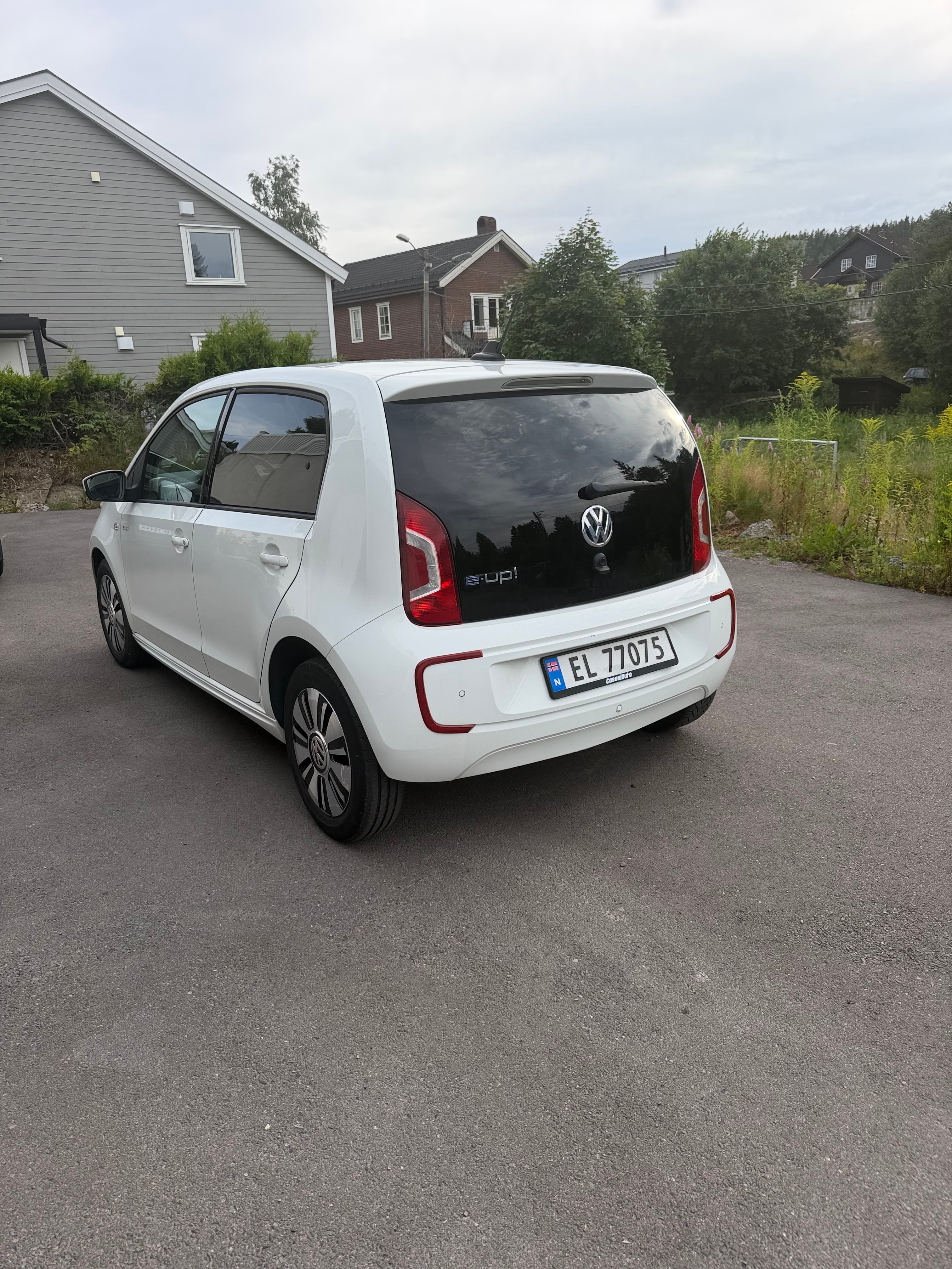 Volkswagen e-Up ! med Aircondition