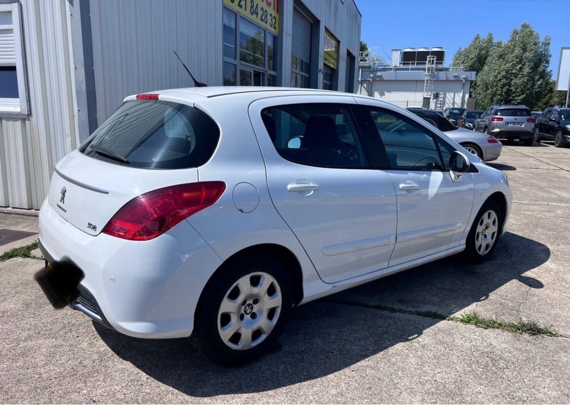 Peugeot 308 avec Climatisation