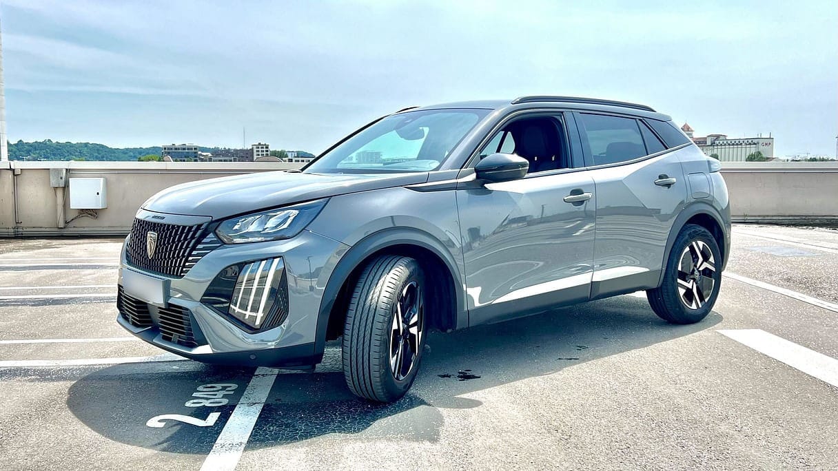 Peugeot 2008, 2022, Essence 95