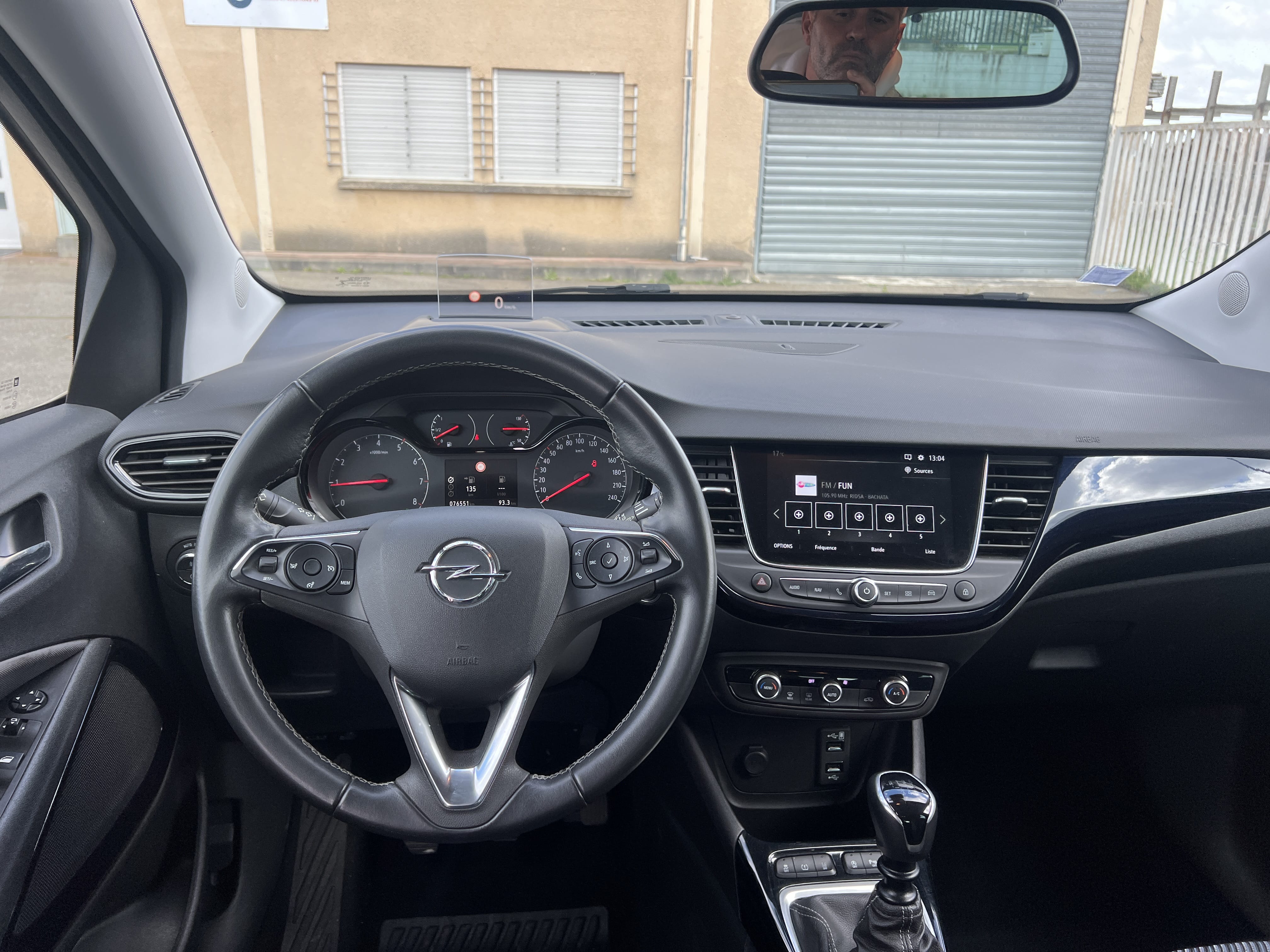 Opel Crossland avec GPS
