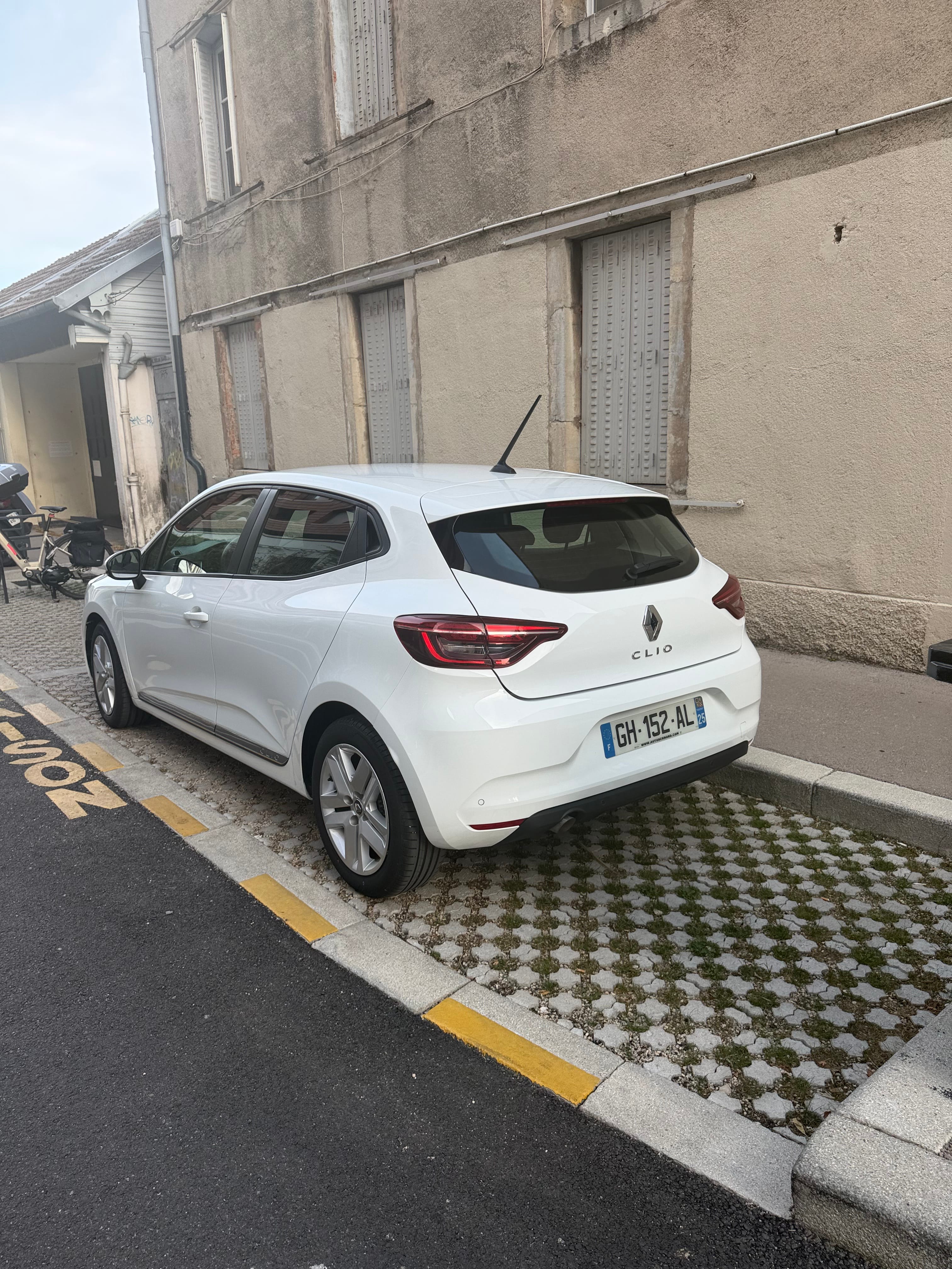 Renault Clio avec Caméra de recul