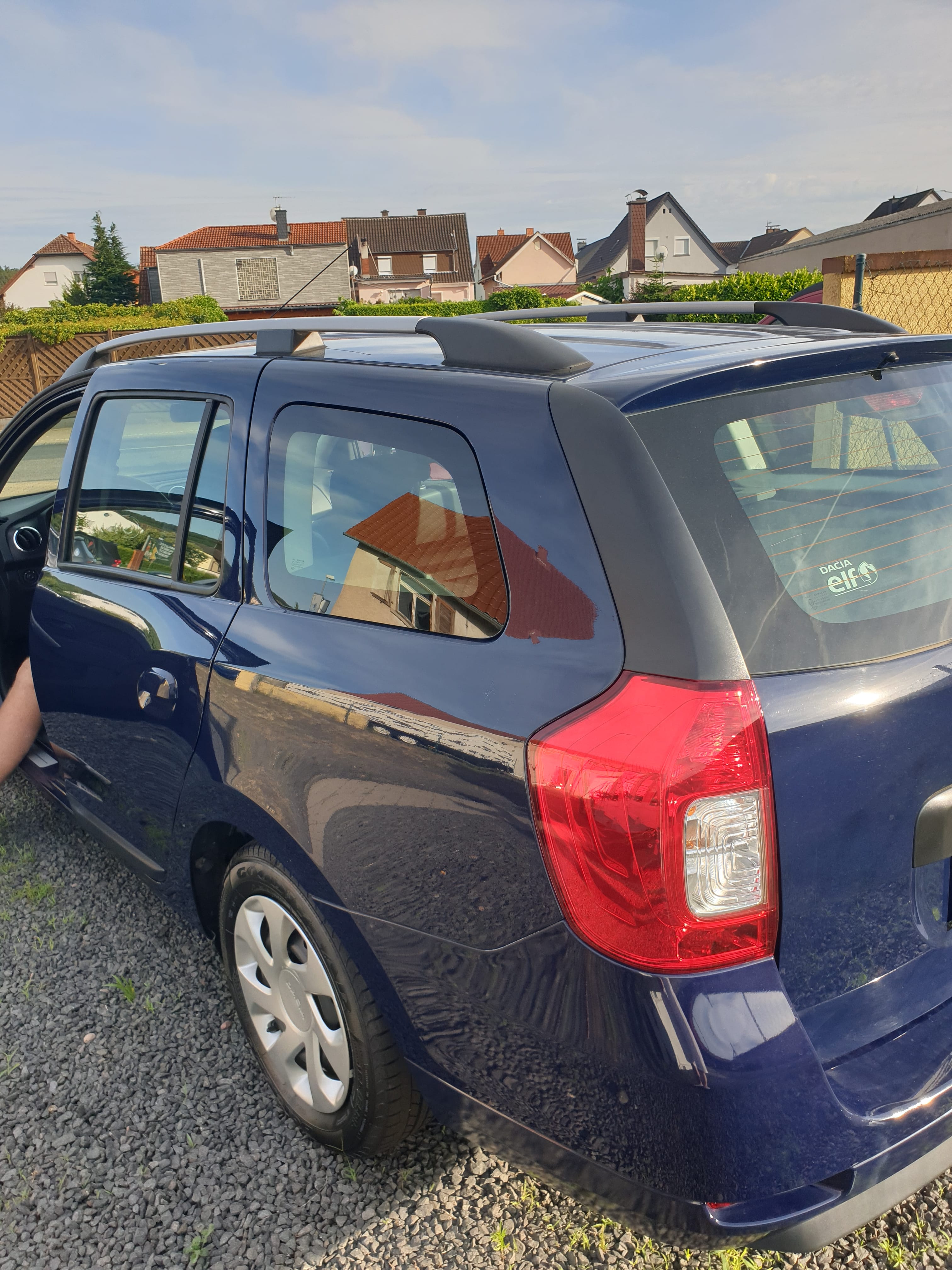 Dacia Logan MCV mit Navigationsgerät