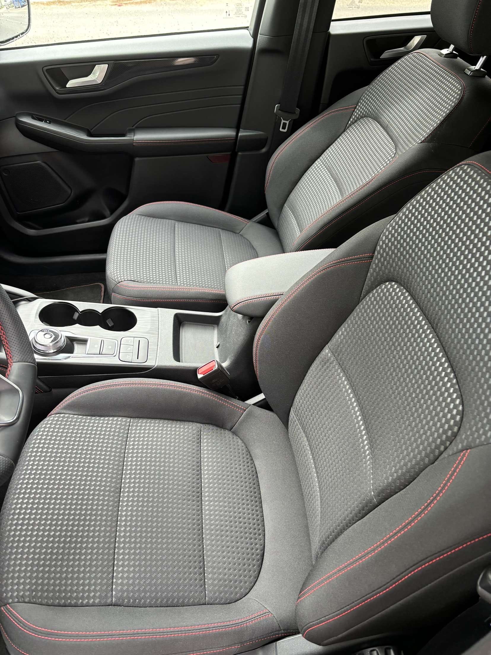 Ford Kuga St Line avec Régulateur de vitesse