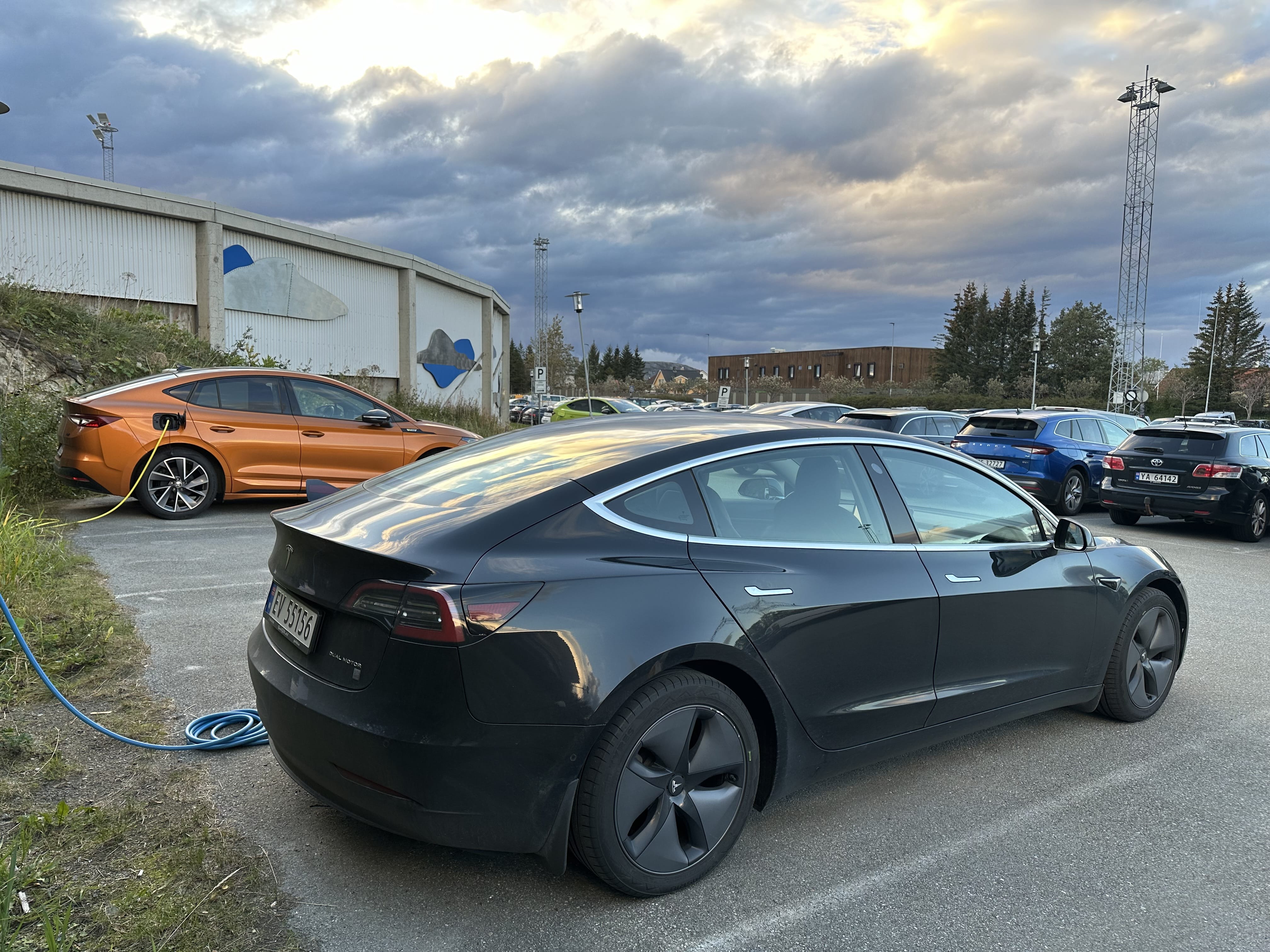Tesla Model 3 Long Range med GPS