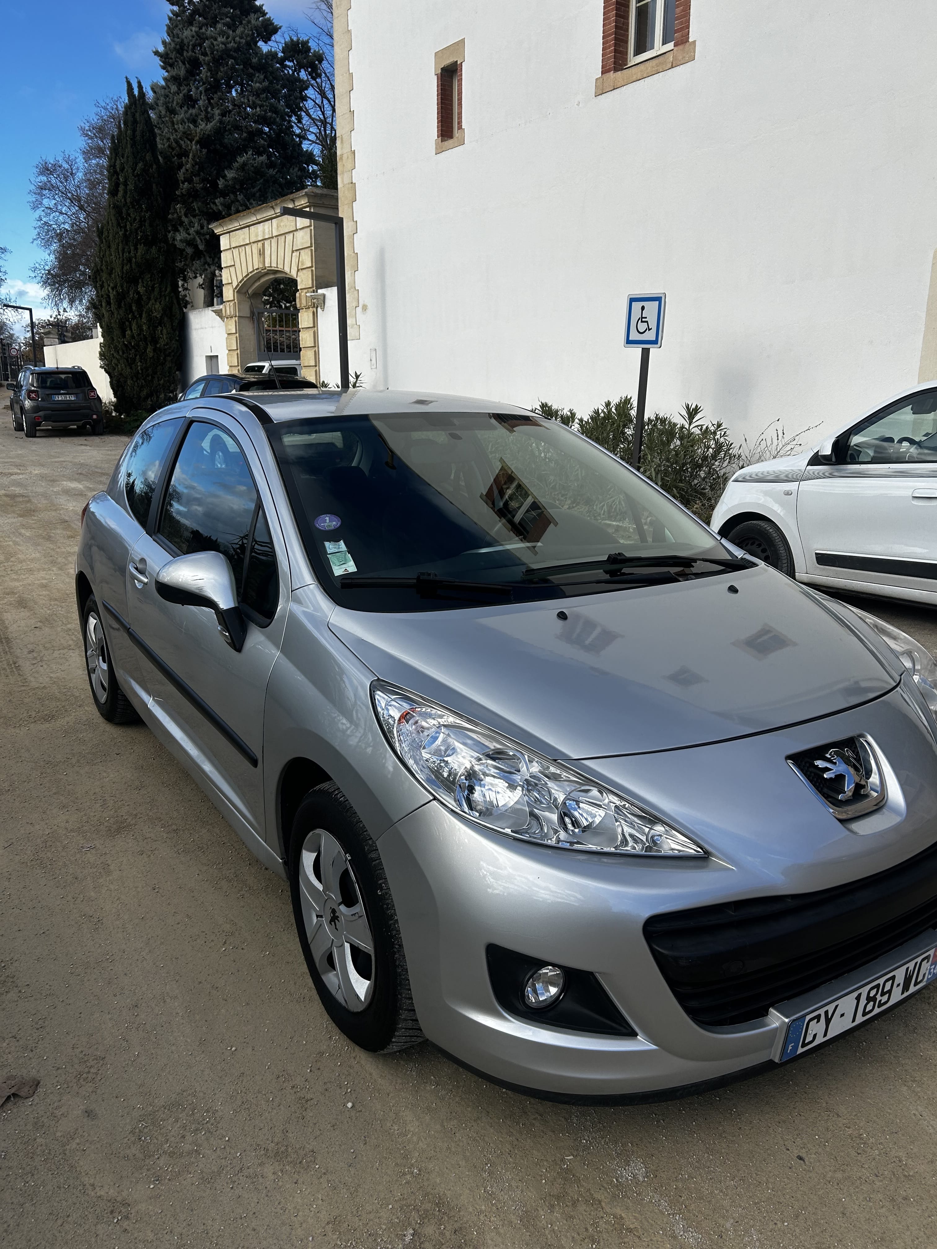Peugeot 207