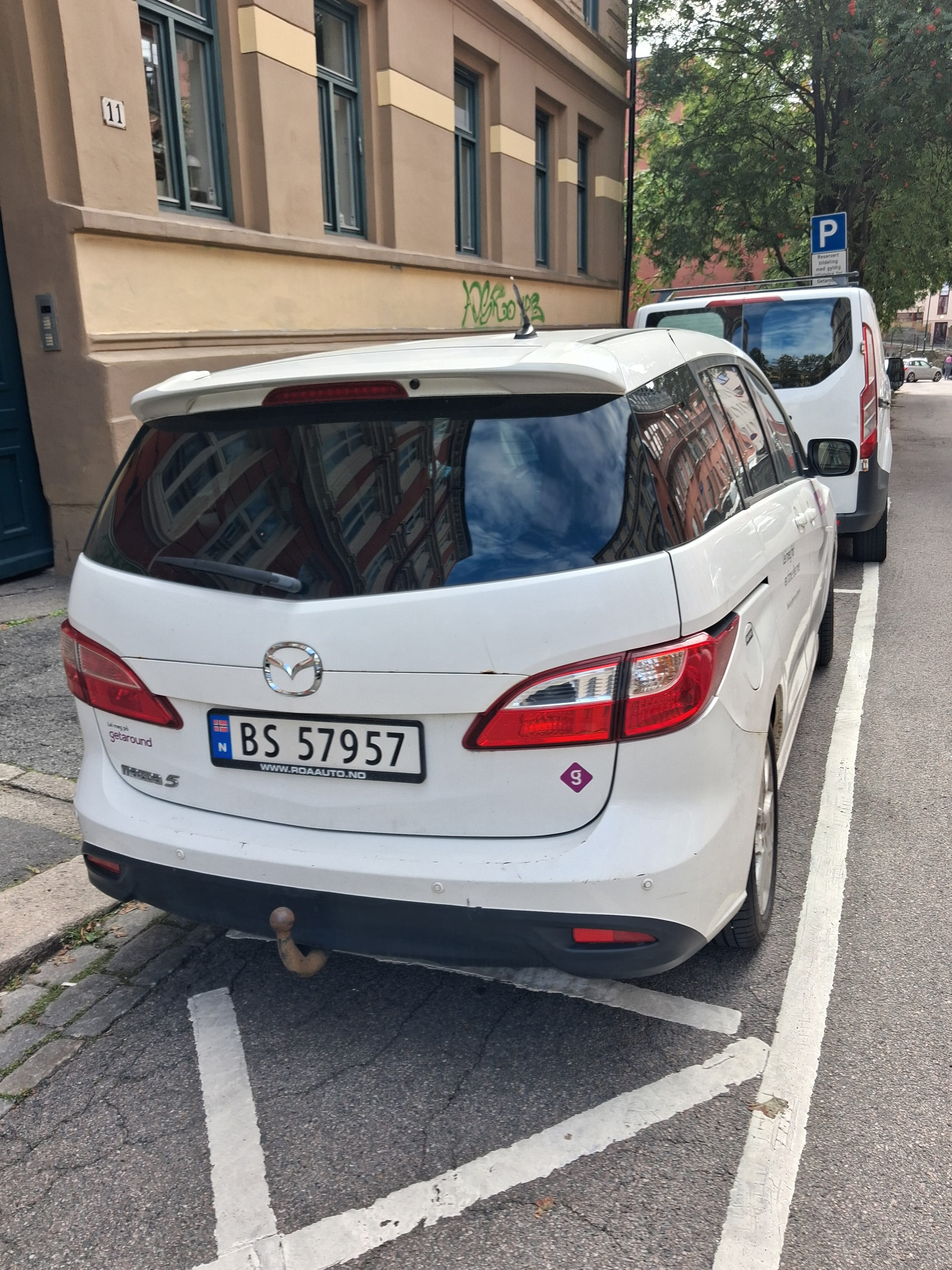 Mazda 5