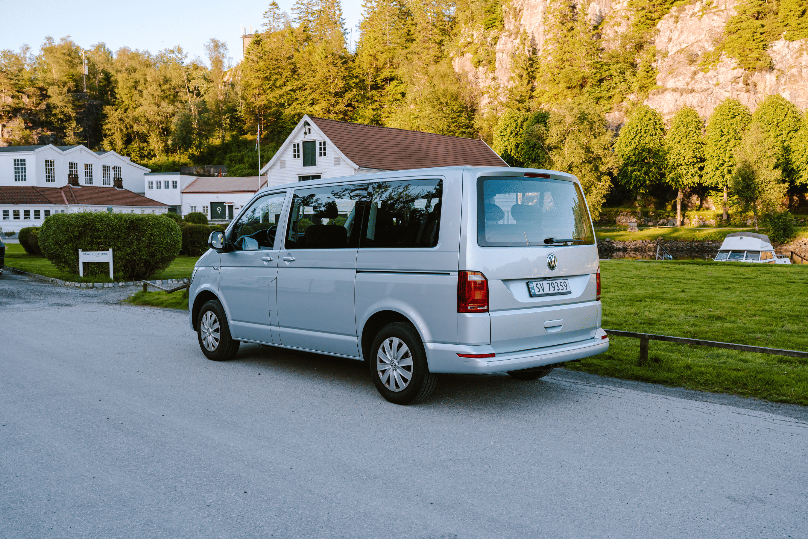 Volkswagen Caravelle med Cruisekontroll