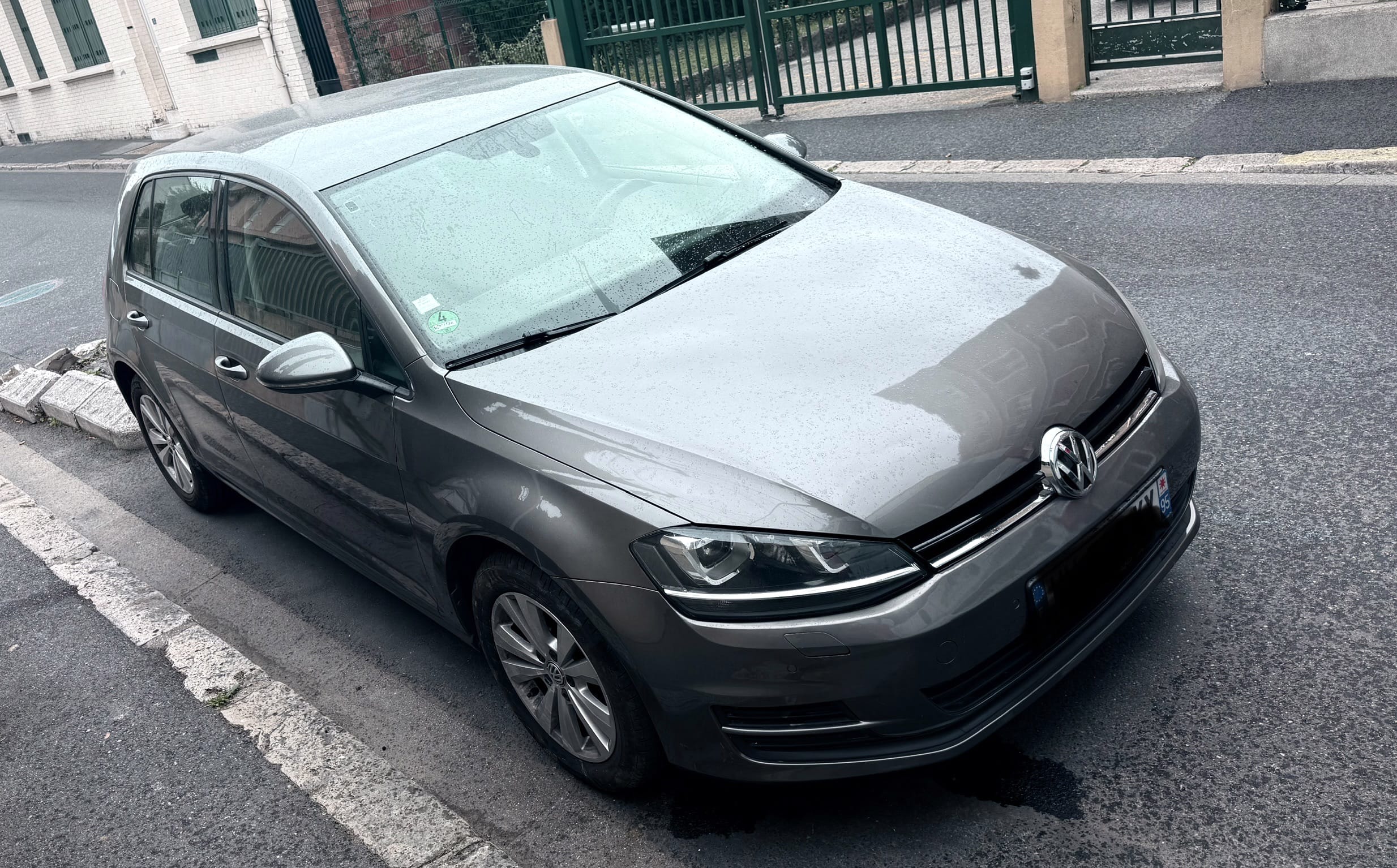 Volkswagen Golf 125 ch CarPlay Android auto camera recul avec Audio Bluetooth