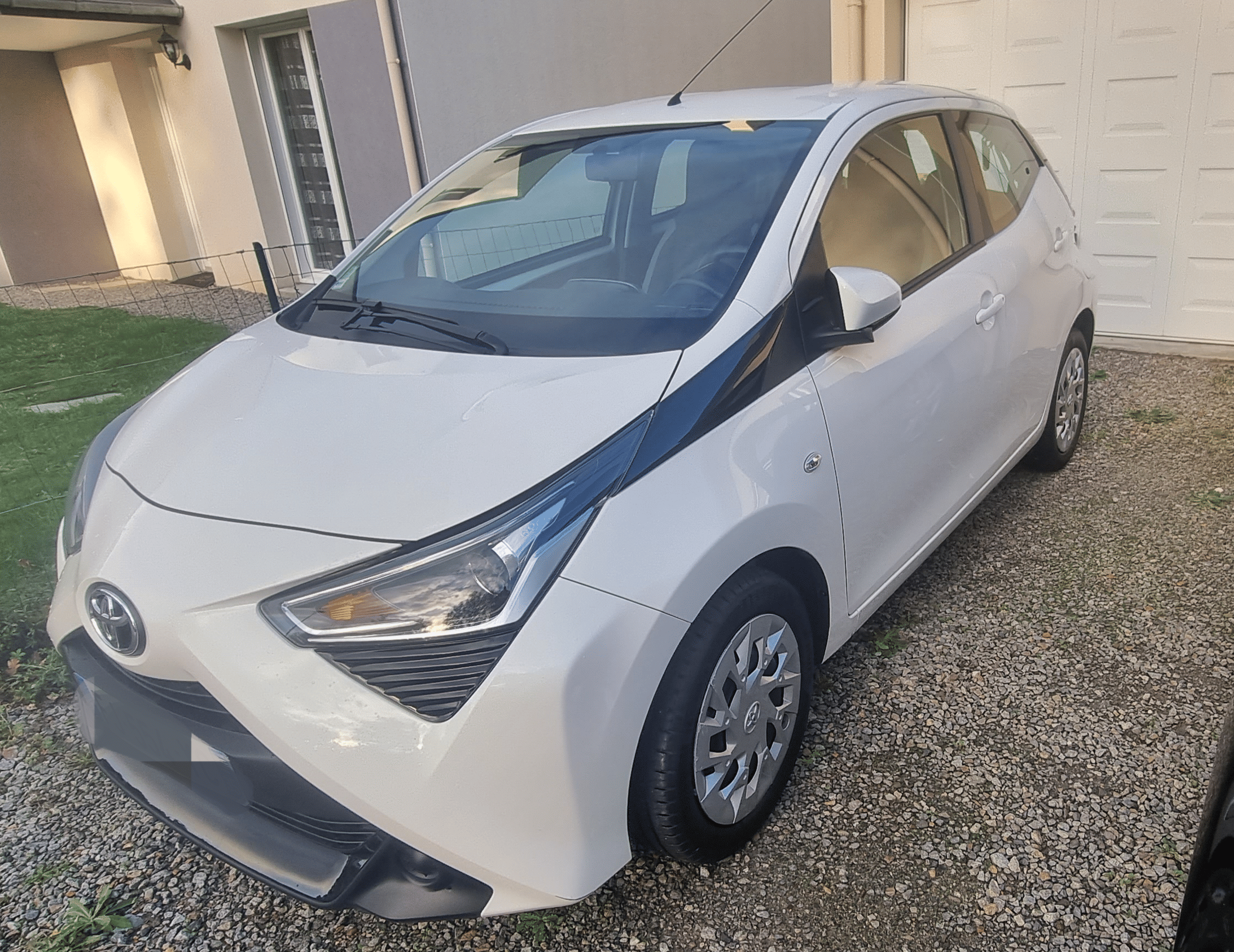 Toyota Aygo II (Start and Stop)  5 portes,Essence E95E10,caméra de recul, système carplay,, 2019, Essence 95