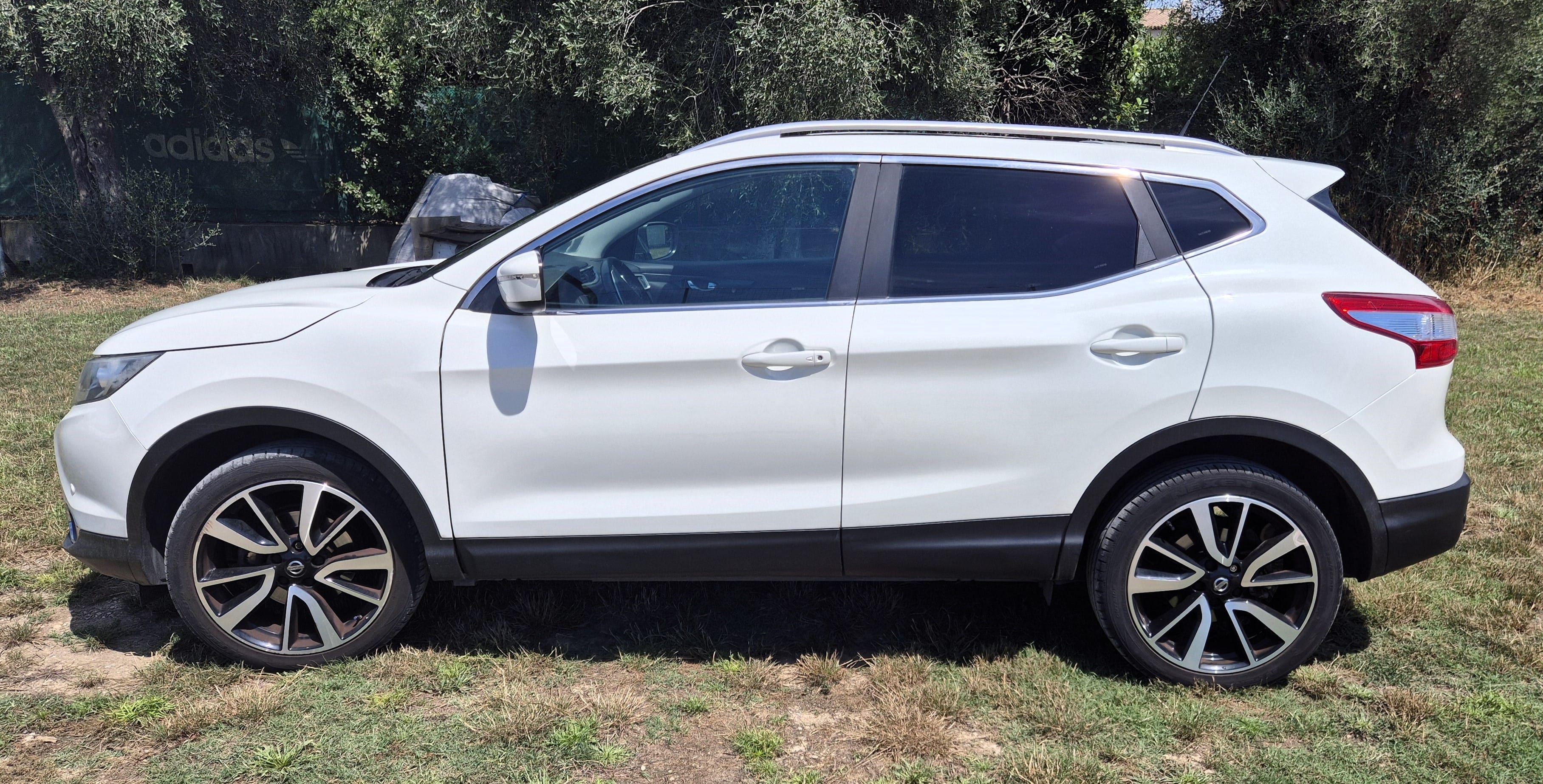 Nissan Qashqai avec Climatisation