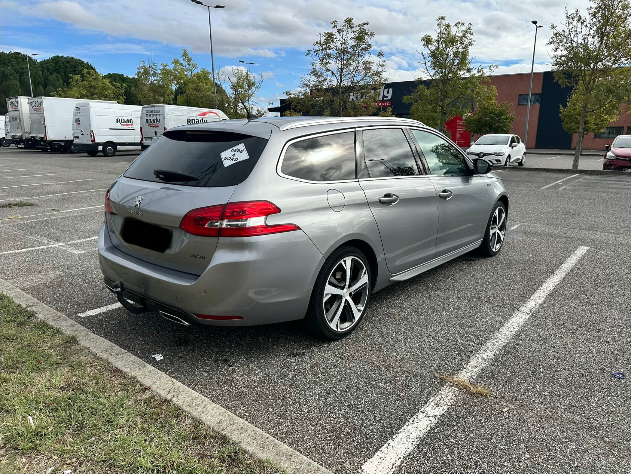 Peugeot 308 SW 1.2 THP GT line avec Climatisation