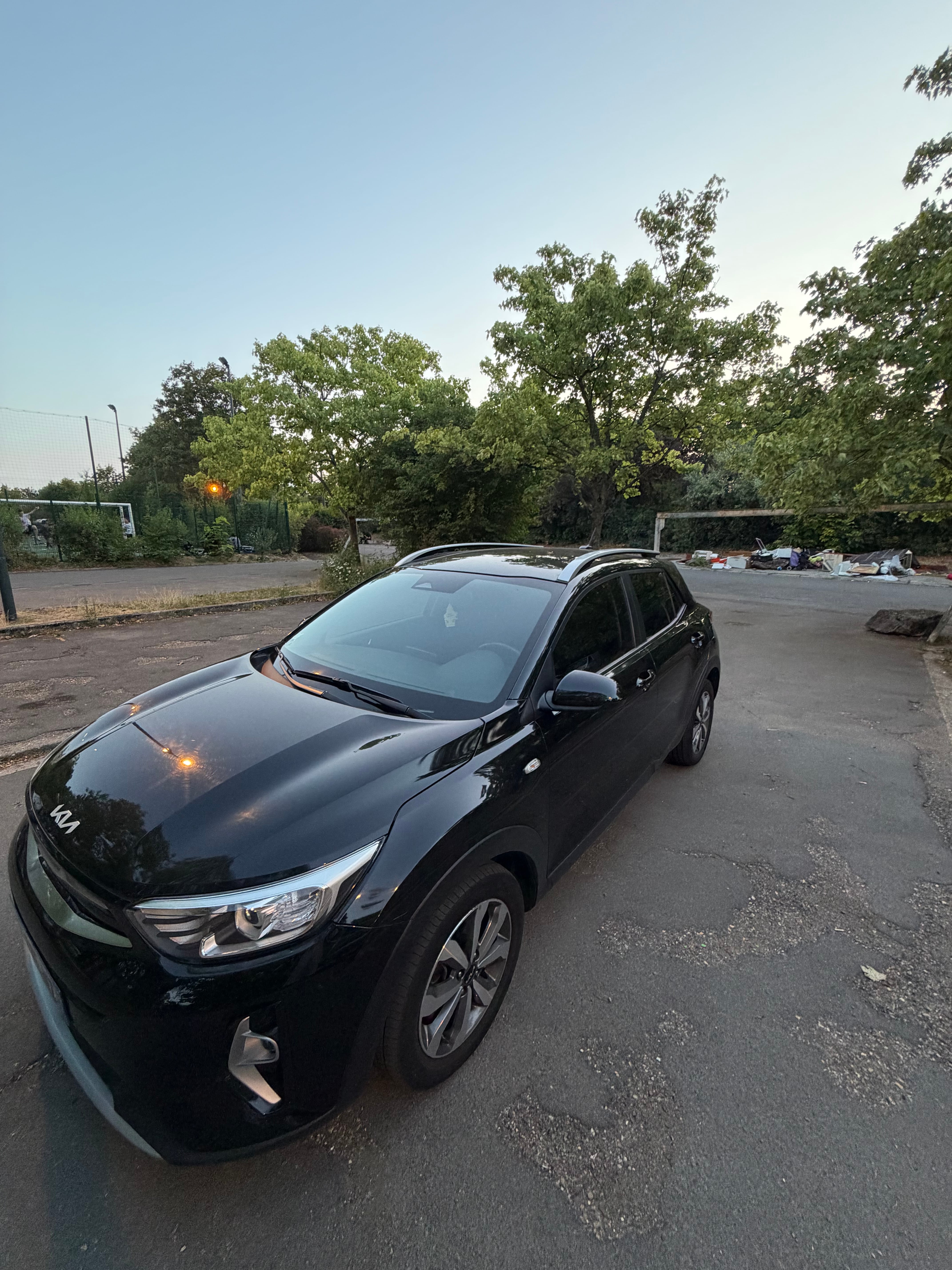 Kia Stonic, 2023, Essence 95, automatique