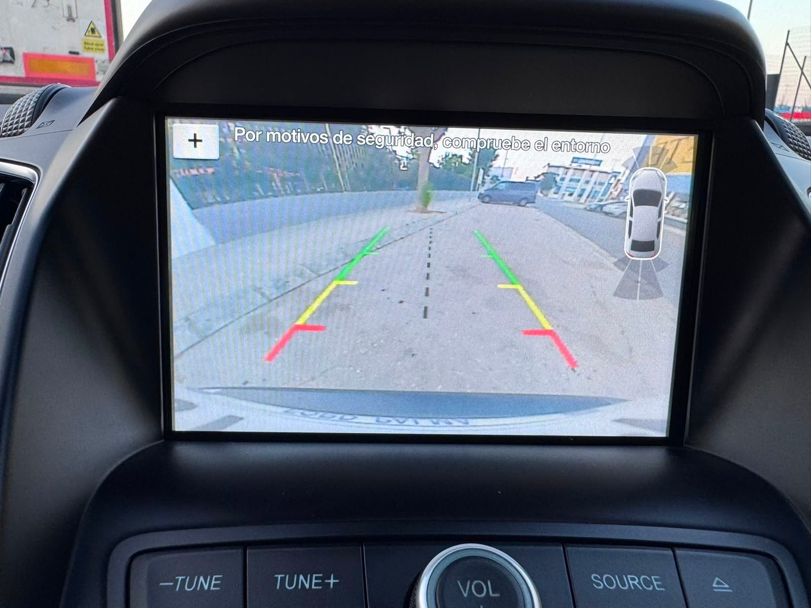 Ford C-Max con Silla infantil